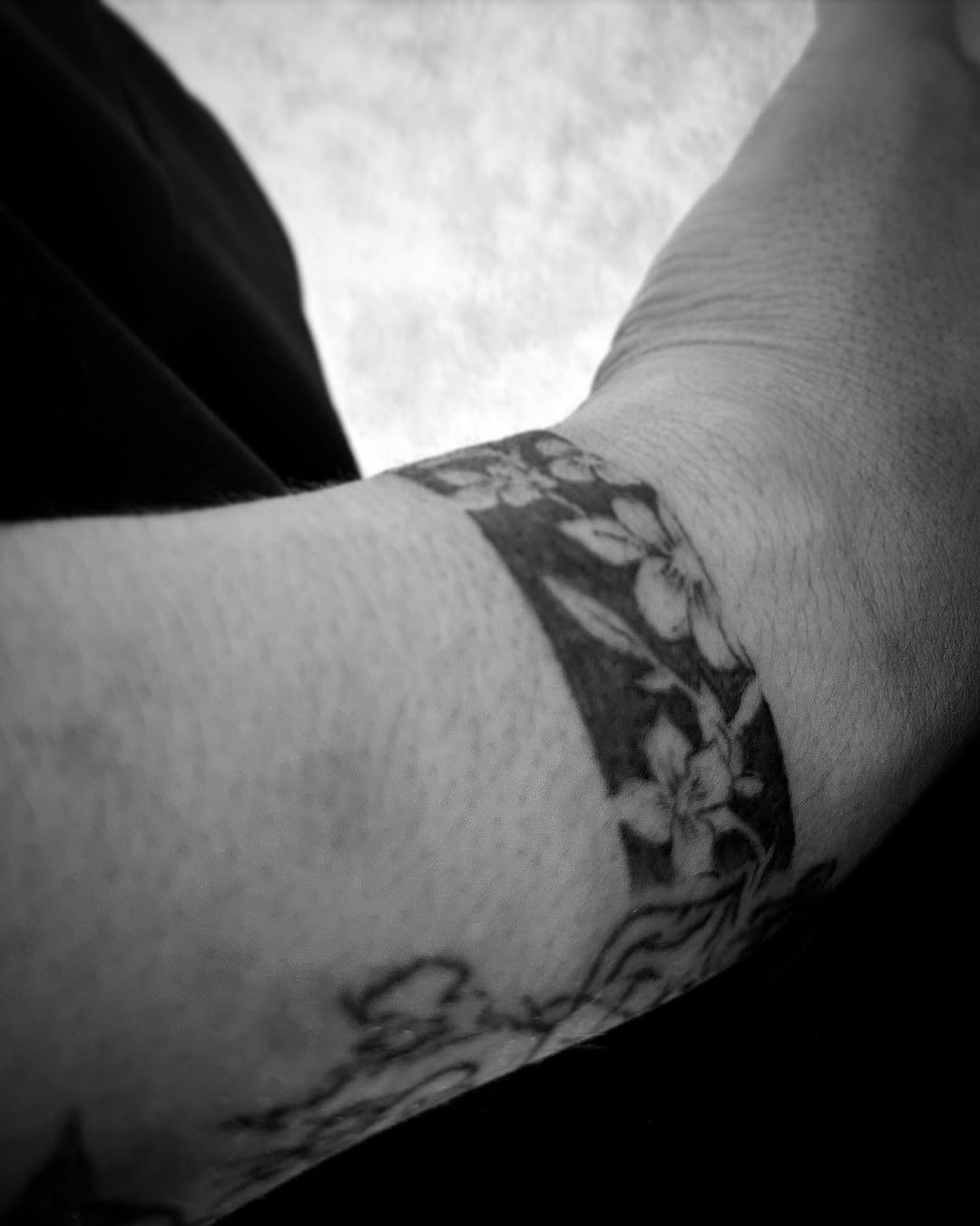 Tattoo by @bluebearrytattoos — blackwork