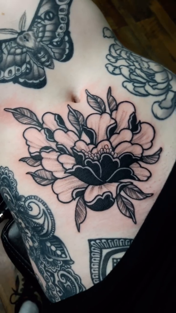 Tattoo by @chrisreedtattoos β japanese_irezumi, blackwork