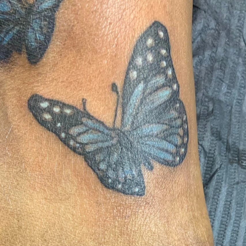 Tattoo by @lopez.j.tattoos โ realism, black_and_grey