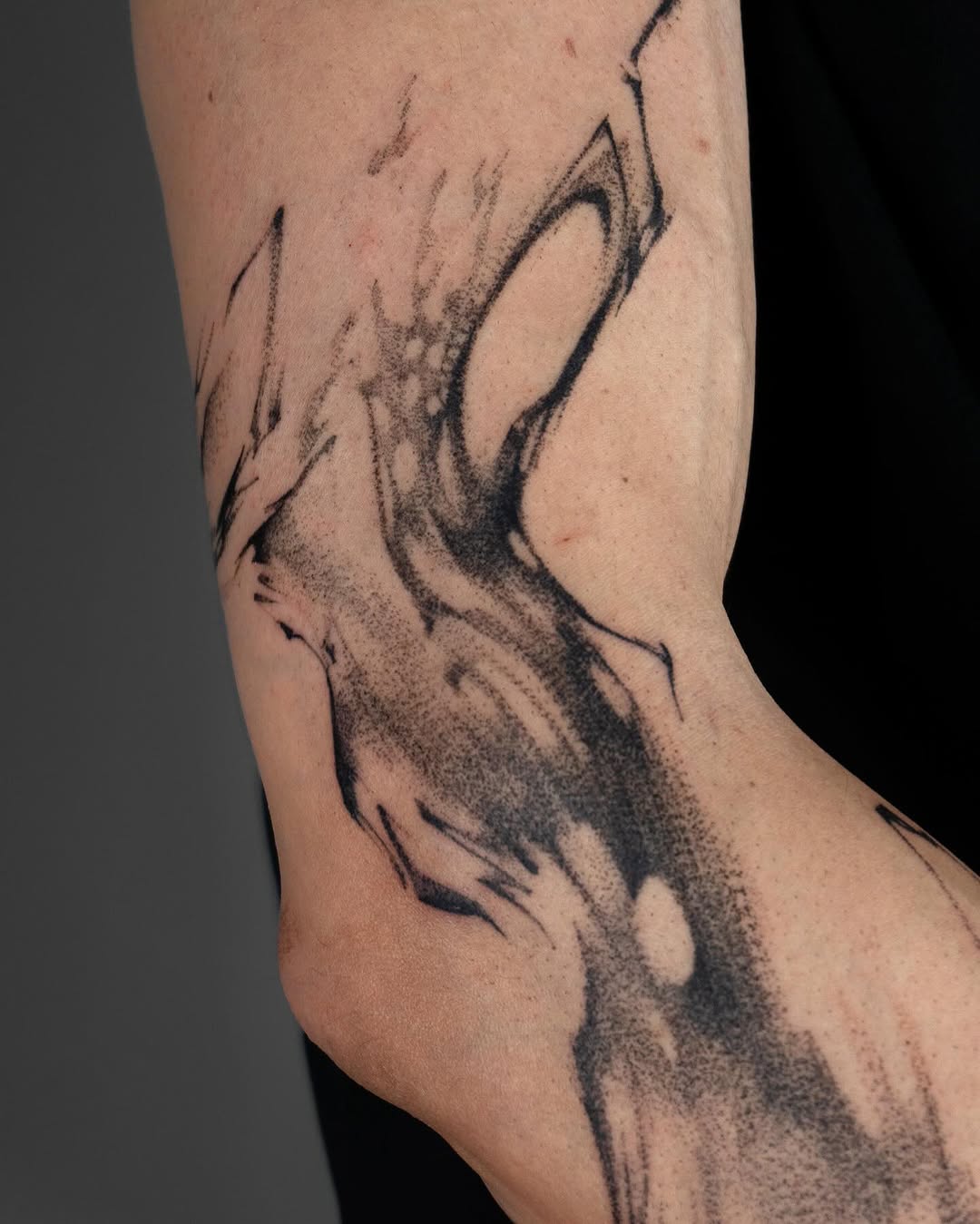 Tattoo by @pietromoleti — blackwork, illustrative