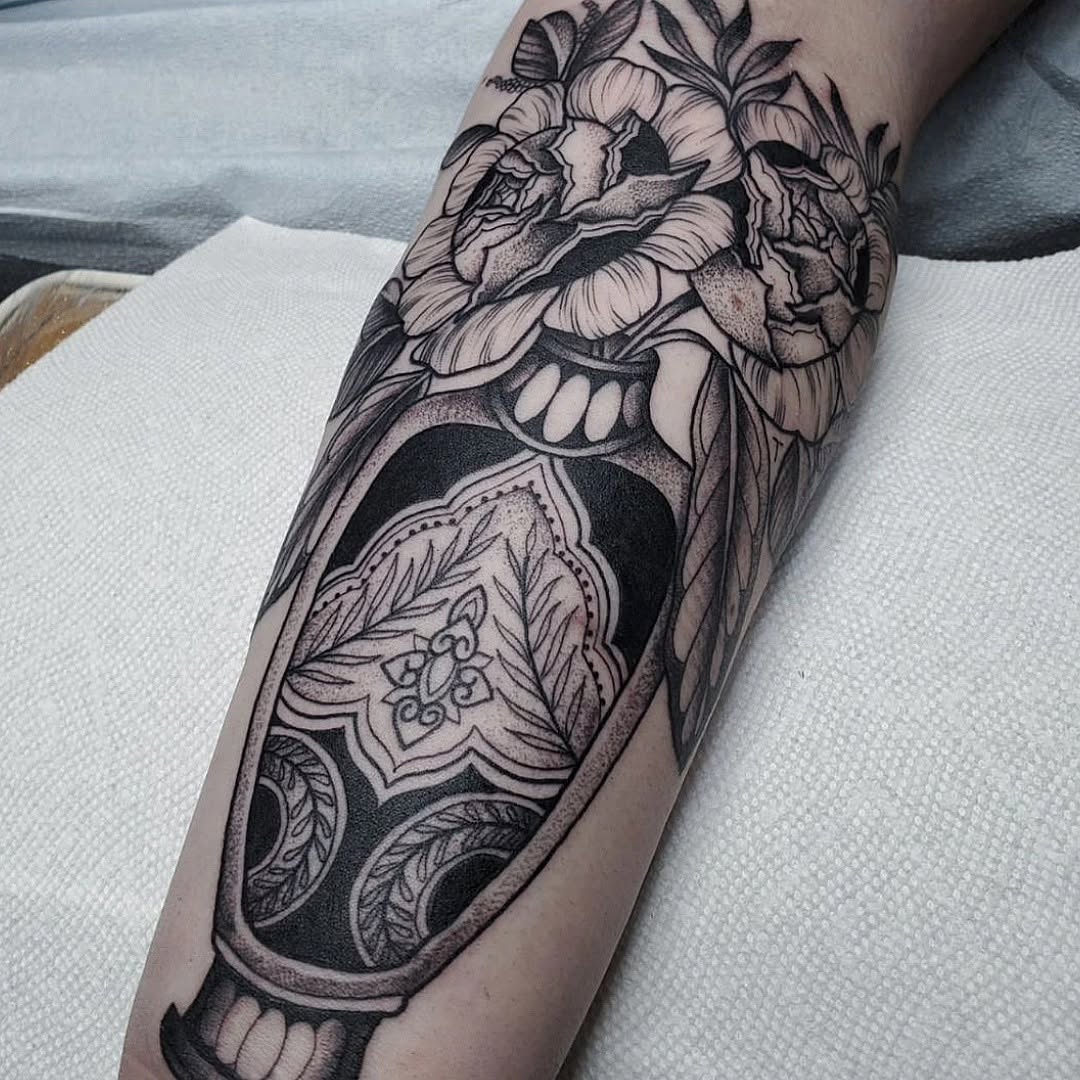 Tattoo by @ohtanyagee — black_and_grey, ornamental