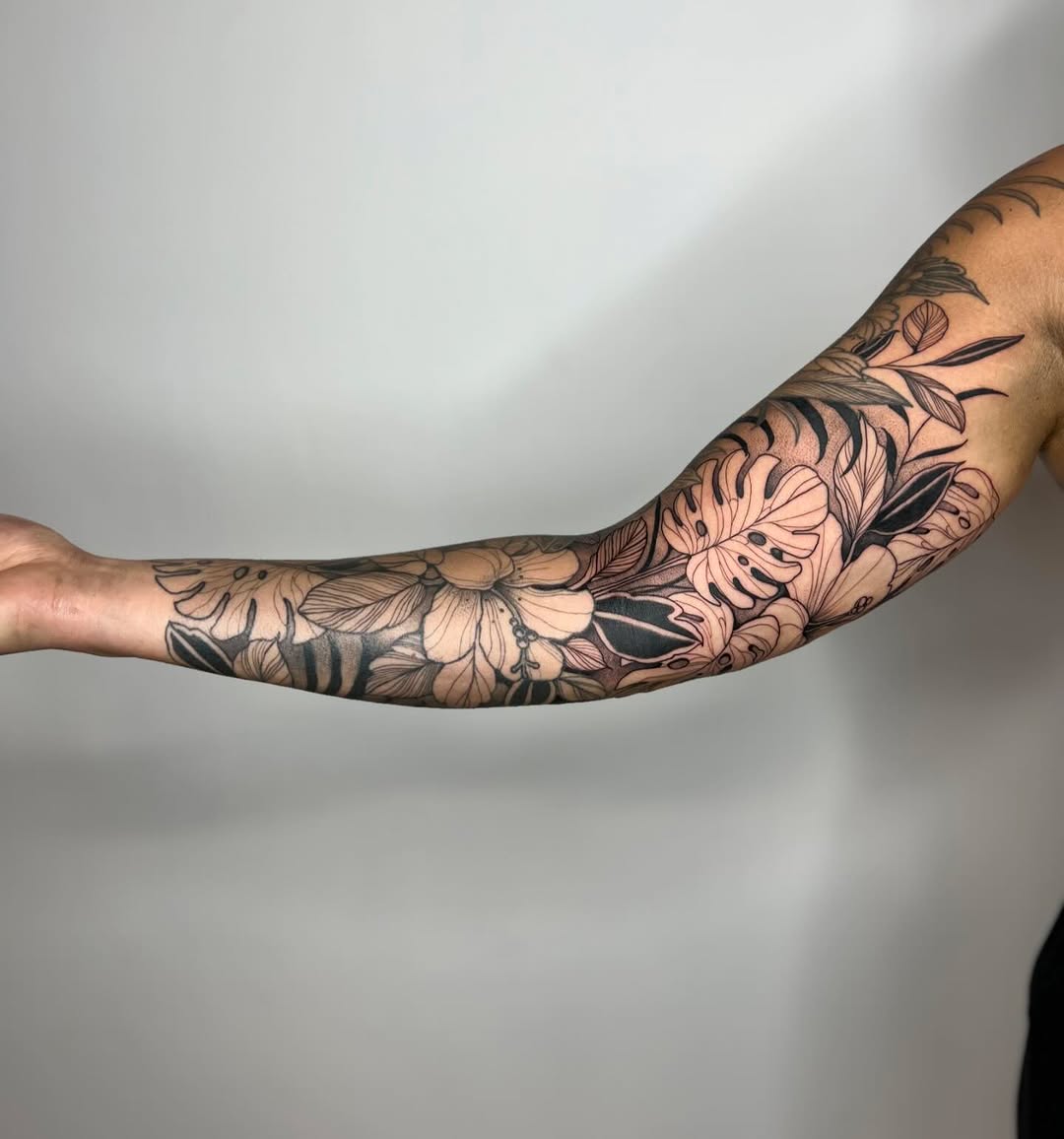Tattoo by @miketa_tattoo — black_and_grey, fine_line