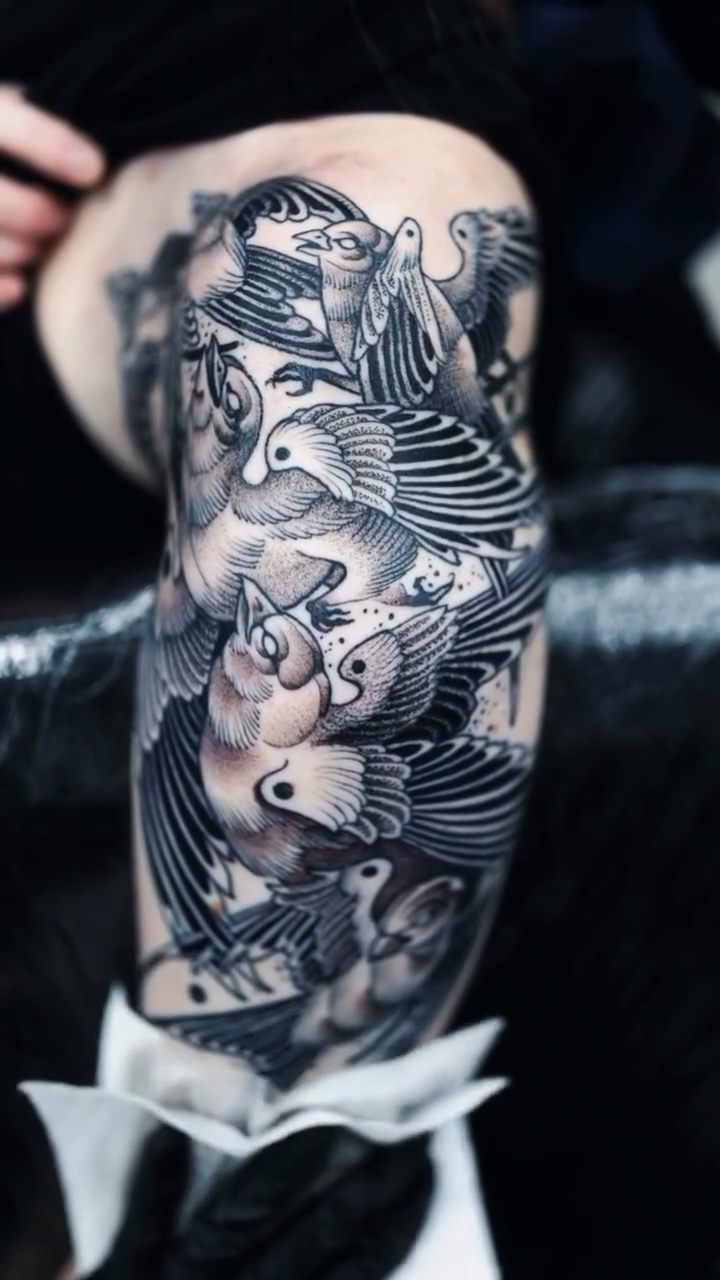 Tattoo by @annie.drkwv — japanese_irezumi, black_and_grey