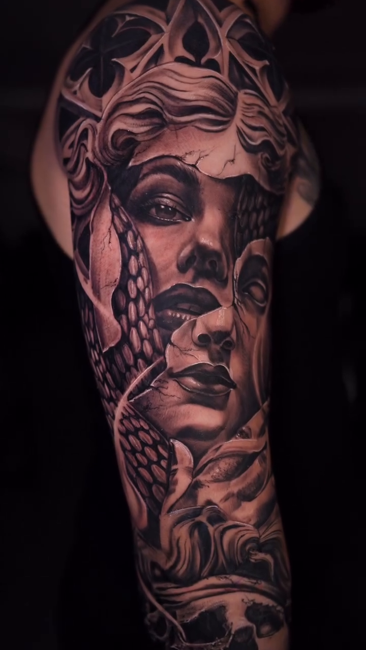 Tattoo by @loi.tattoosj — realism, black_and_grey