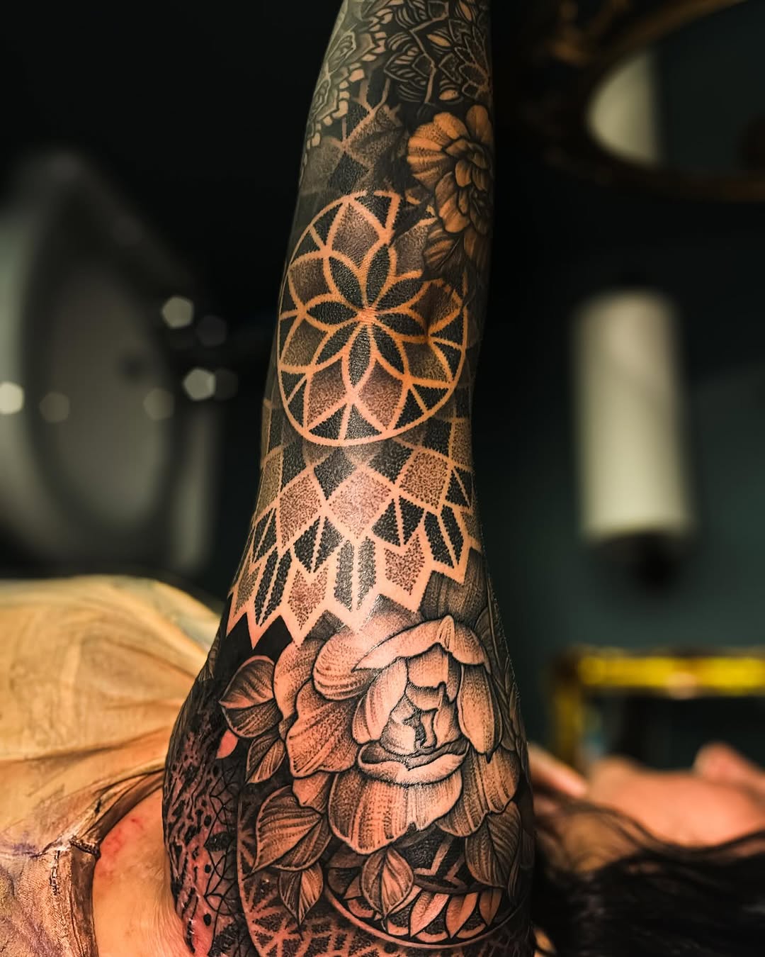 Tattoo by @kee.tattoos — black_and_grey, geometric