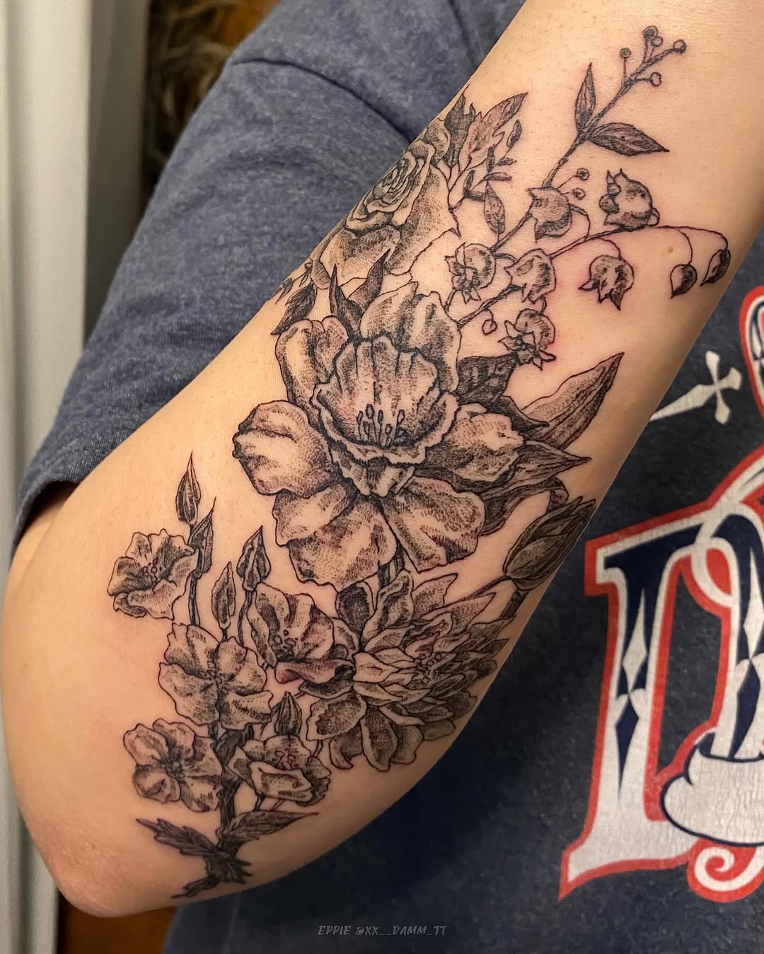 Tattoo by @xx__damm_tt — black_and_grey, realism