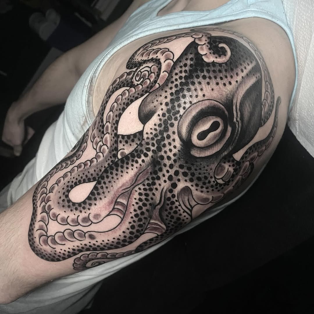 Tattoo by @jhonrodriguez — black_and_grey