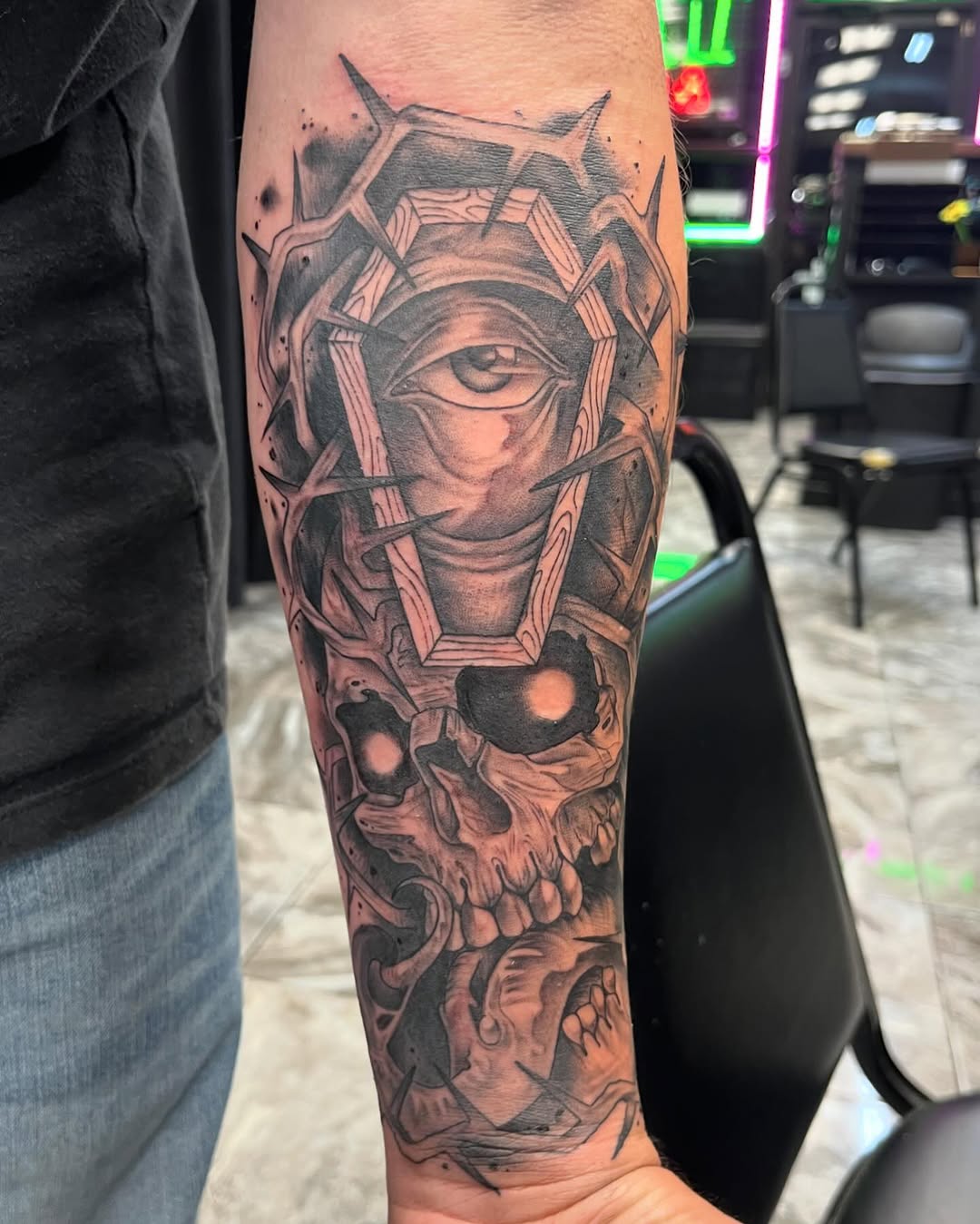Tattoo by @jordanmtattoo โ black_and_grey, realism