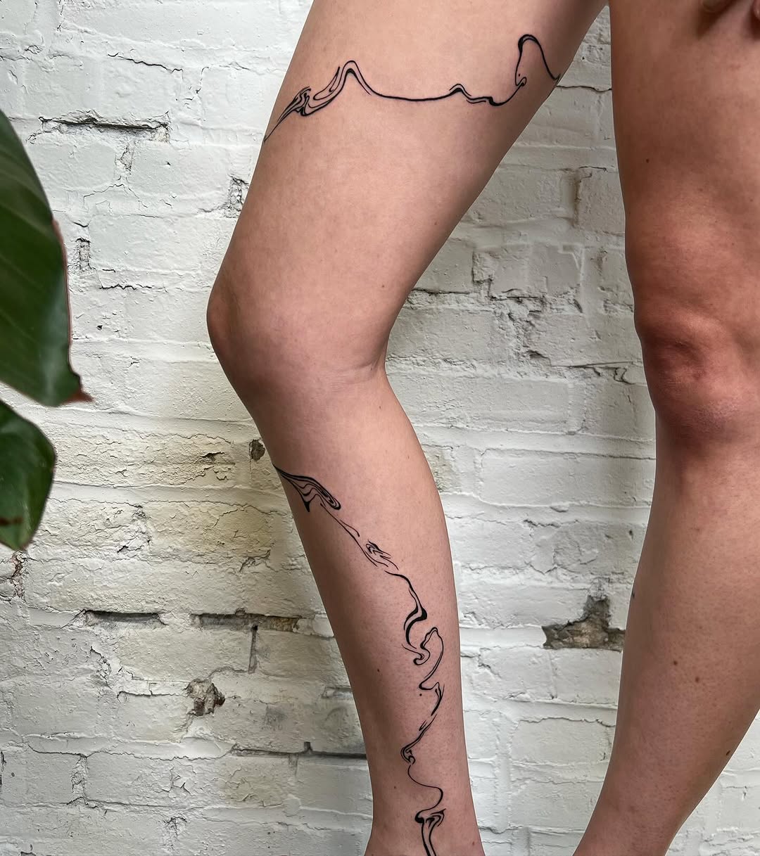 Tattoo by @robbwilsontattoos โ fine_line