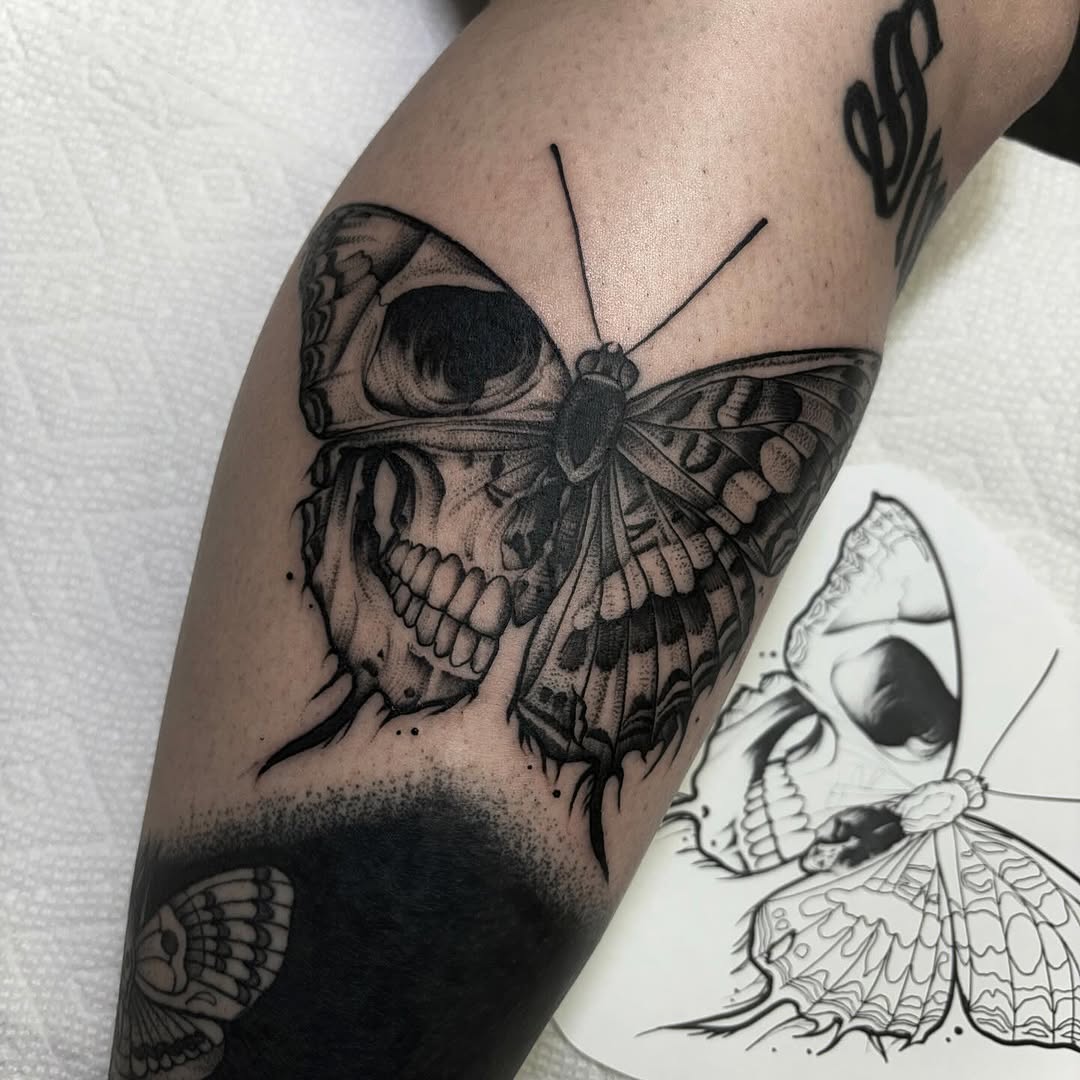 Tattoo by @ayanahtattoos — blackwork, realism
