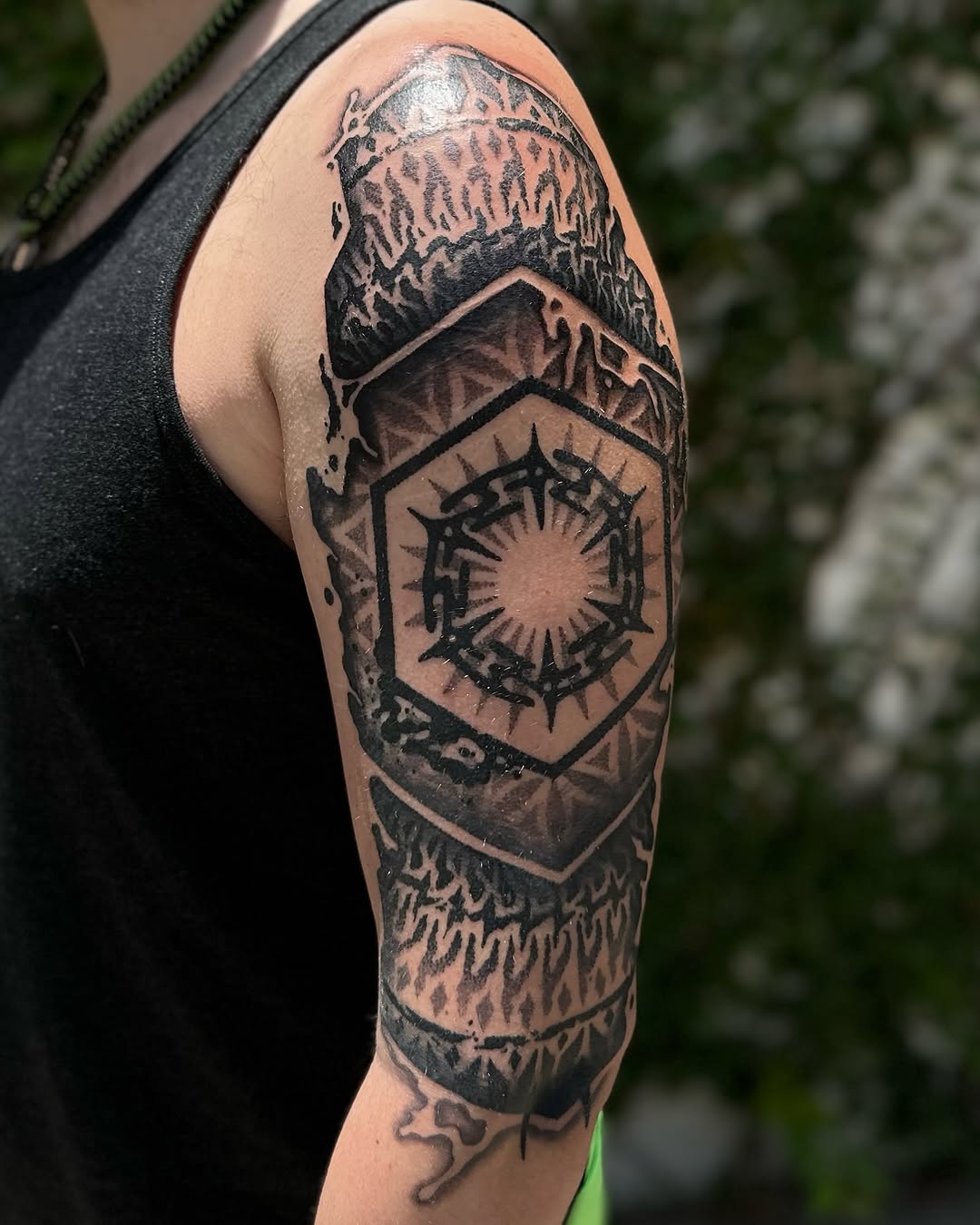 Tattoo by @jon.miller.tattoo — blackwork, geometric