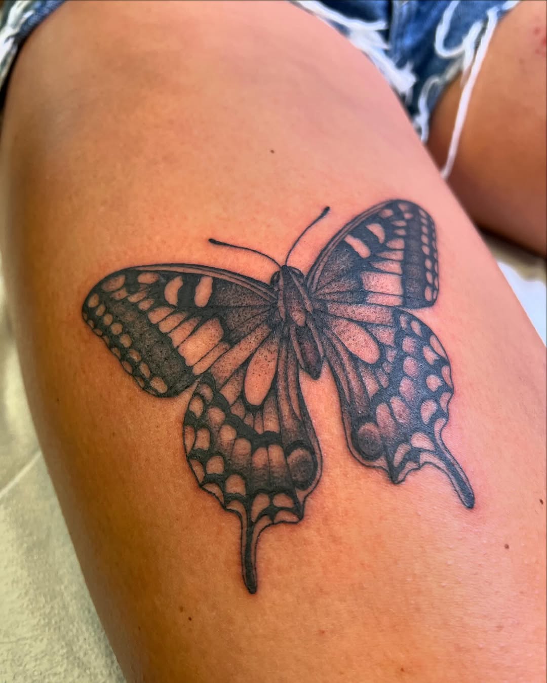 Tattoo by @emilymiljatattoos — black_and_grey, realism