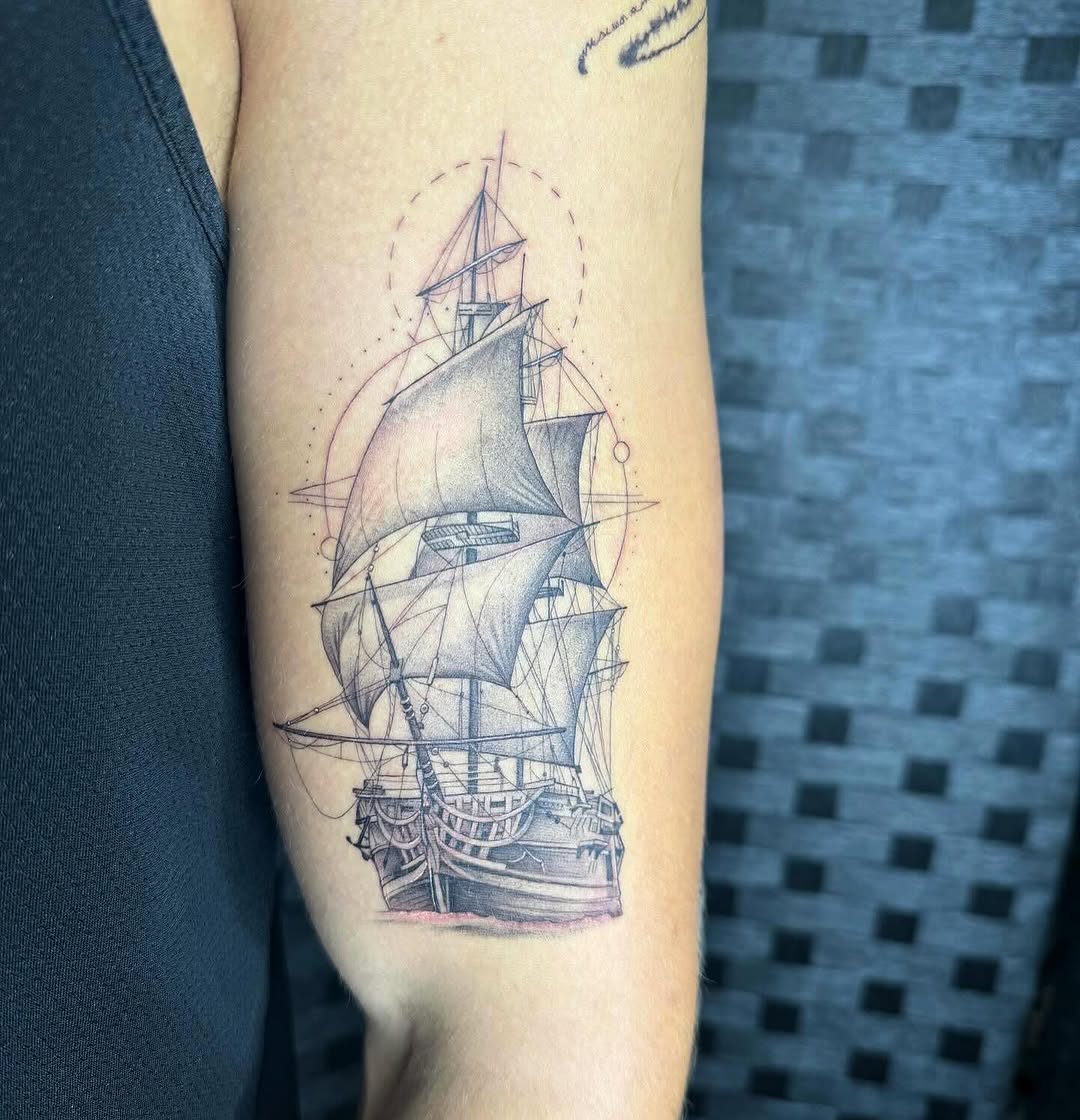 Tattoo by @raeanne.ink β black_and_grey, geometric