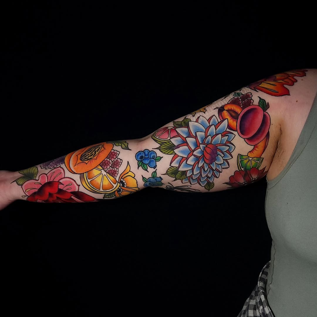 Tattoo by @yuhsintattoos โ american_traditional, illustrative