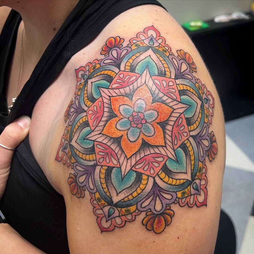Tattoo by @itsglitter — geometric, ornamental