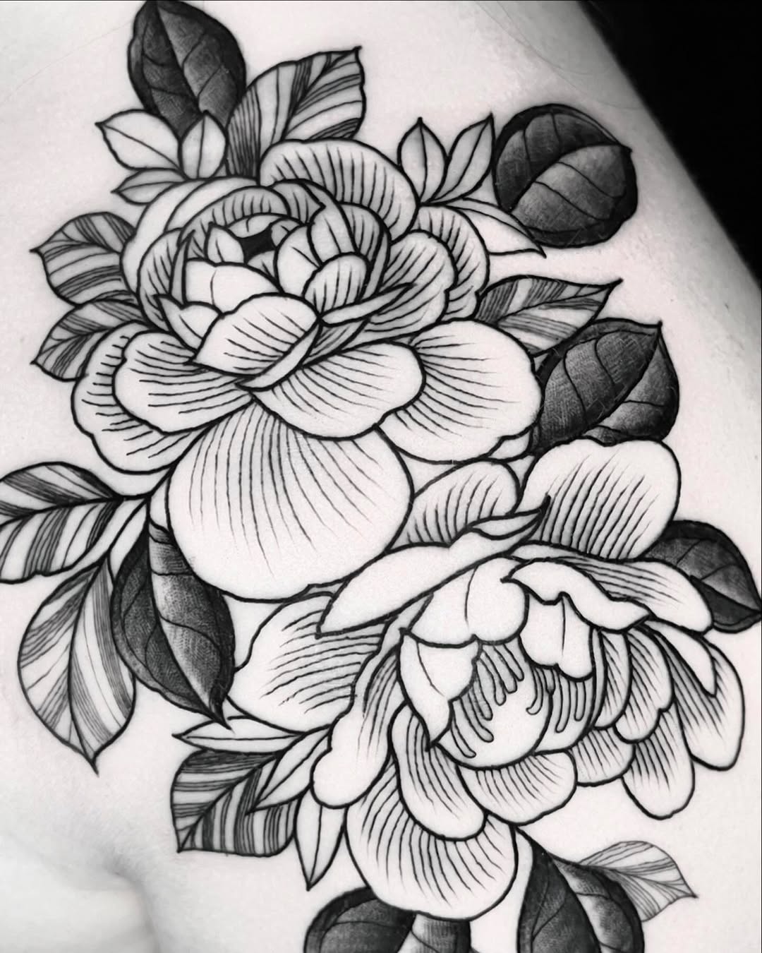Tattoo by @h.gonzalez_tattoos โ black_and_grey, fine_line