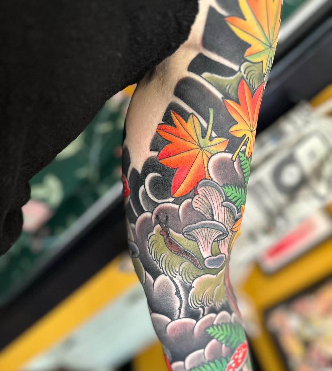 Tattoo by @megonshoretattoo โ japanese_irezumi