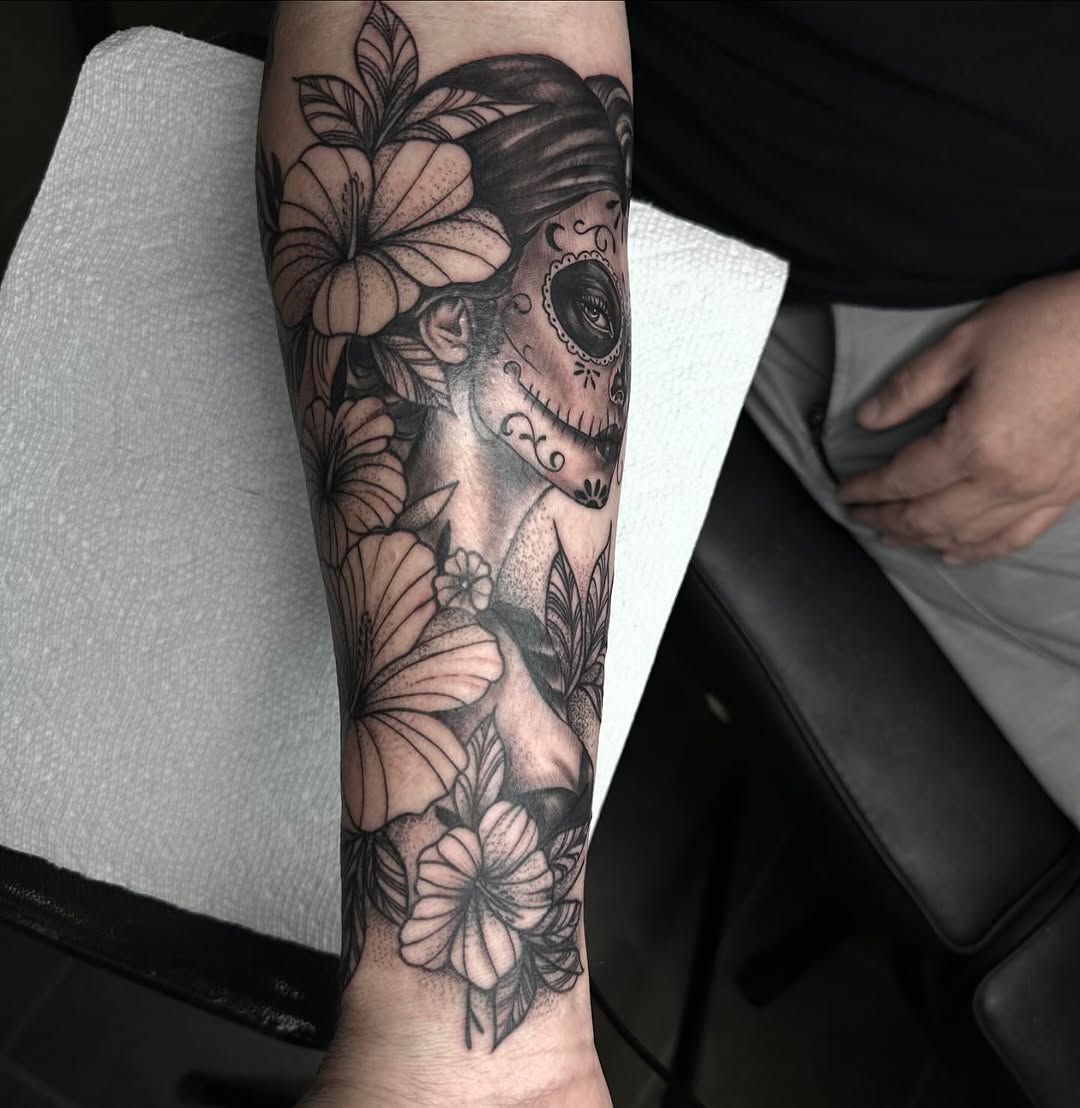 Tattoo by @wendys.ink — black_and_grey, realism