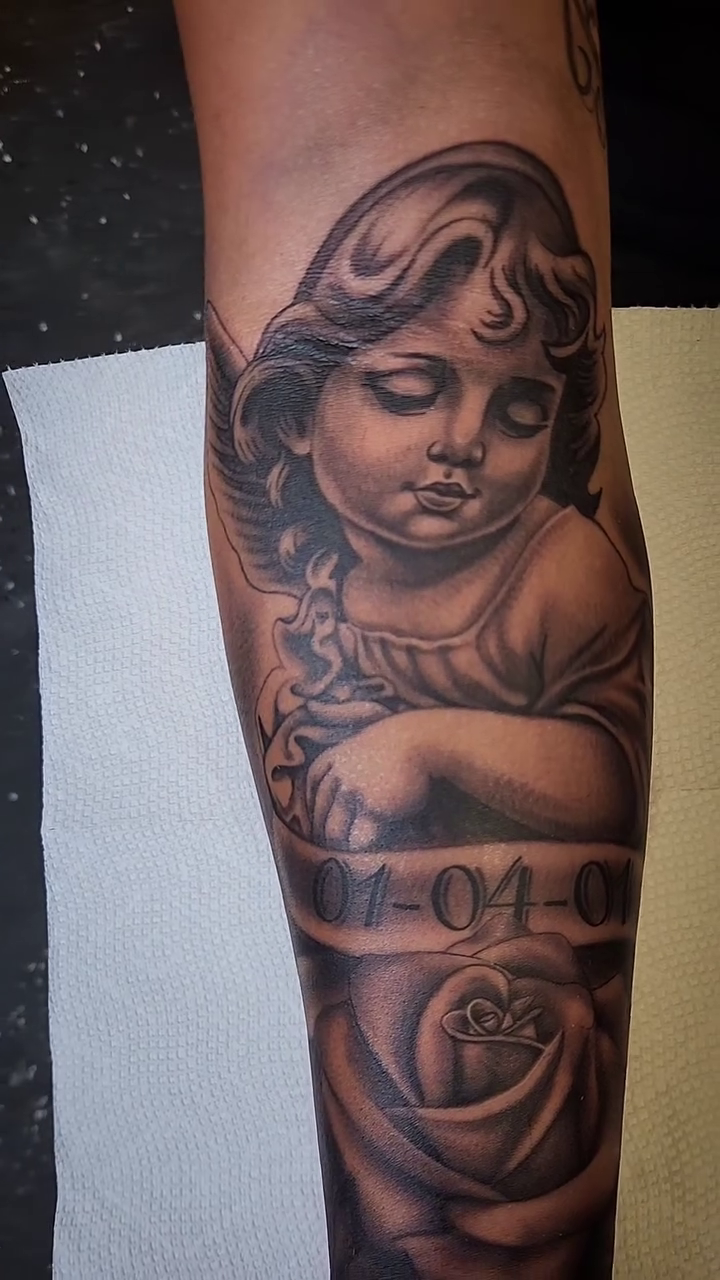 Tattoo by @chrisraymyerstats β black_and_grey, realism