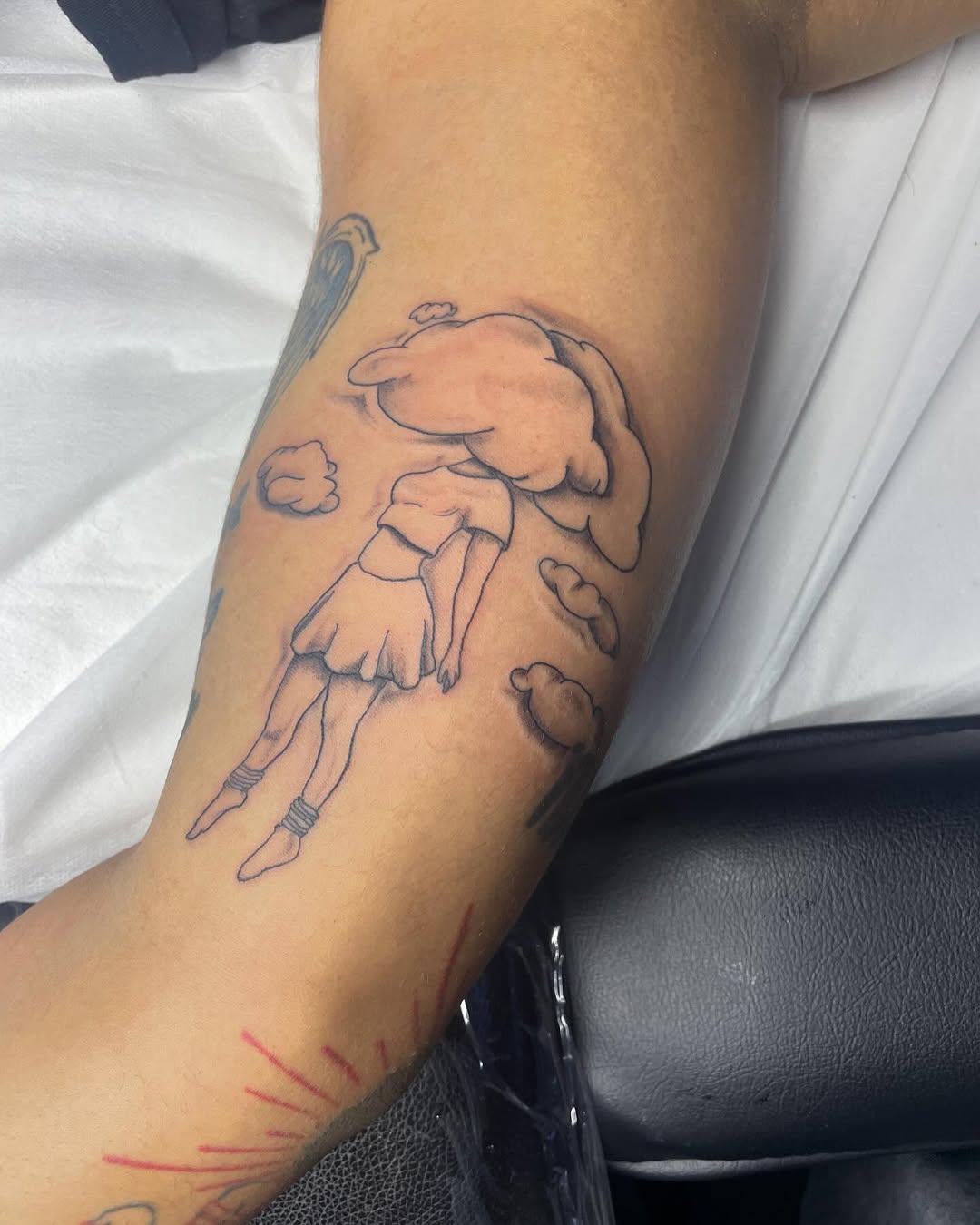 Tattoo by @hunchos_dab_of_ink โ sketch