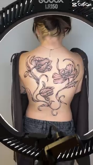 Tattoo by @leneya__valenti — fine_line, black_and_grey