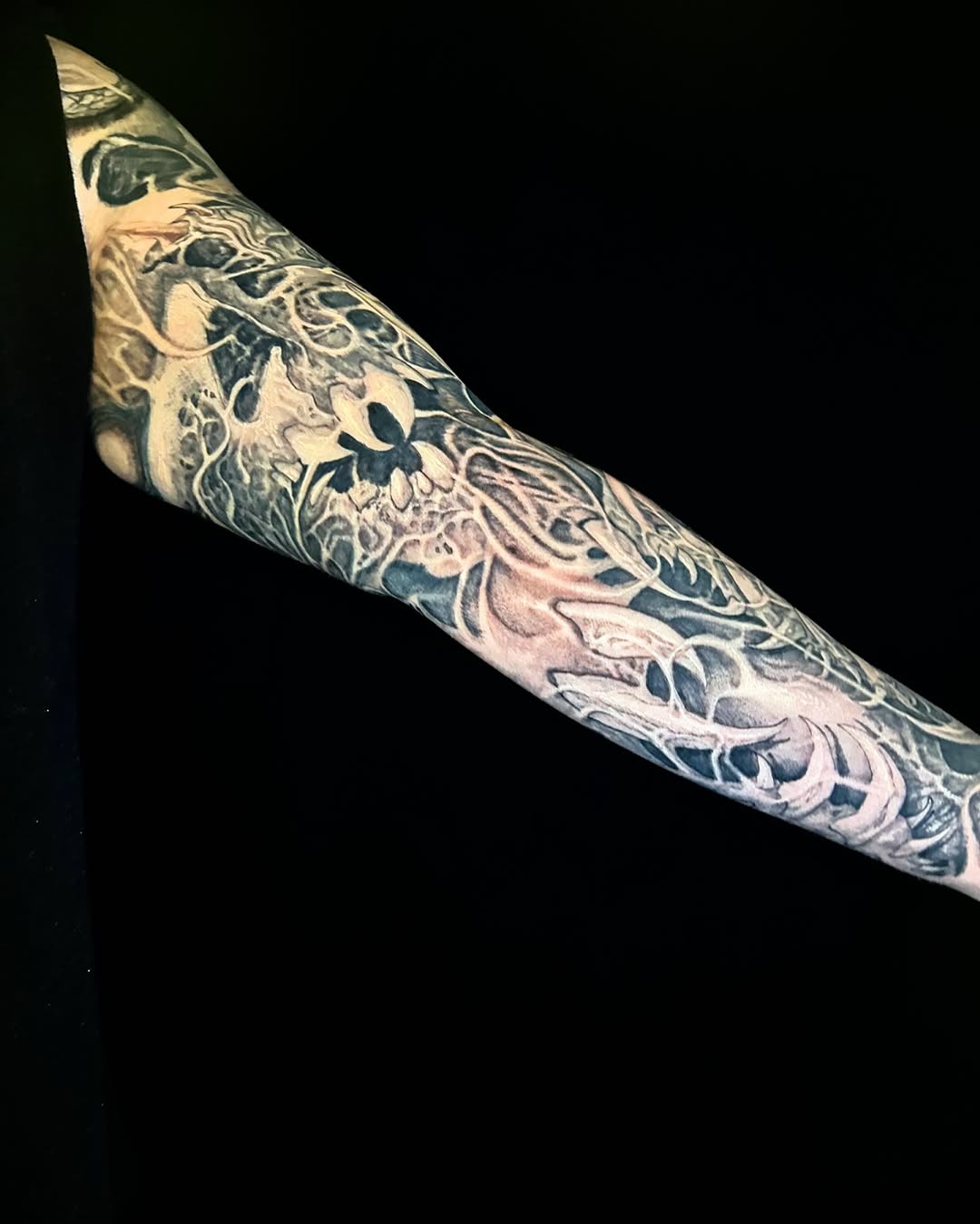 Tattoo by @99_blk โ black_and_grey, realism
