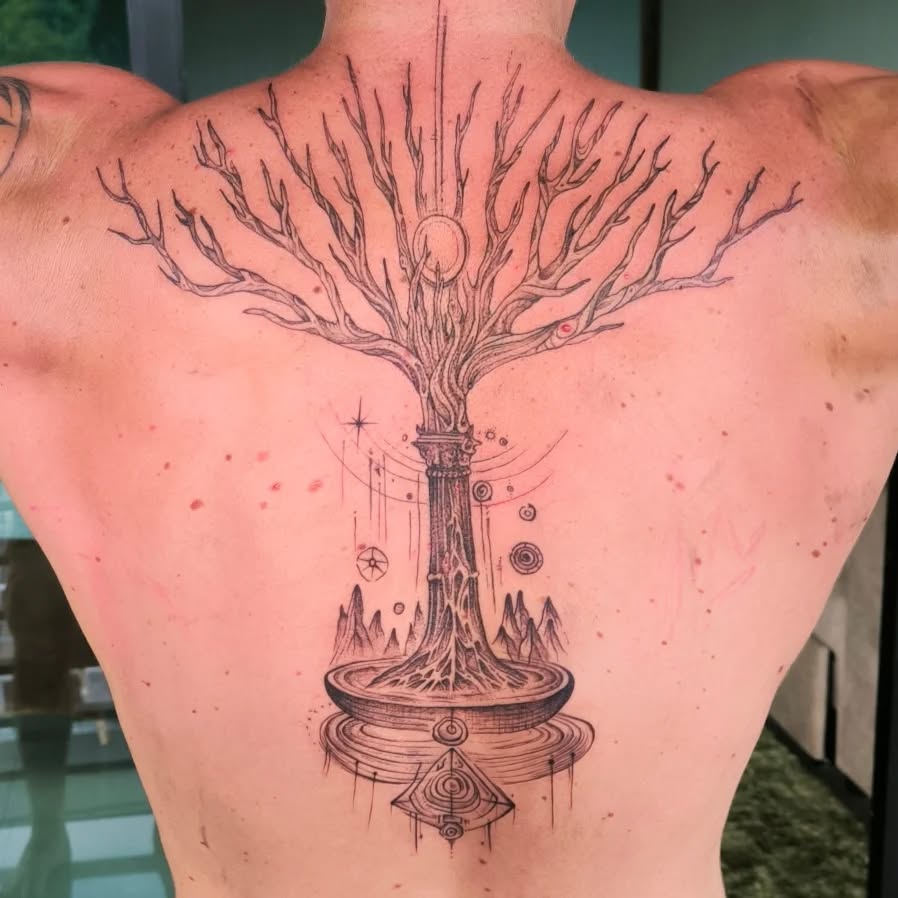 Tattoo by @blauinks — black_and_grey, geometric