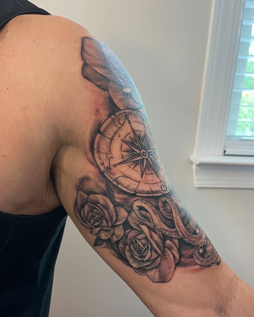 Tattoo by @janellecubatattoo — black_and_grey, realism