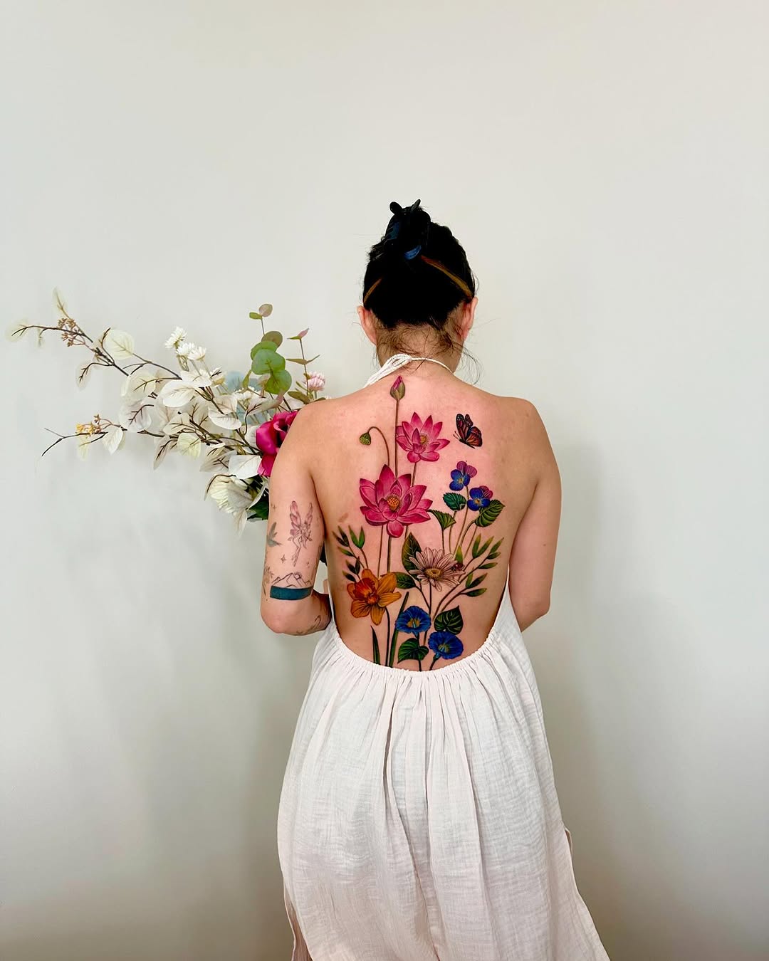 Tattoo by @claire_tattoos_ — illustrative, realism