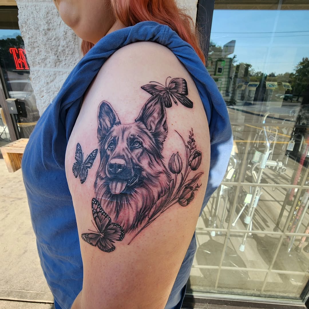 Tattoo by @robg_lovertattoos โ realism, black_and_grey
