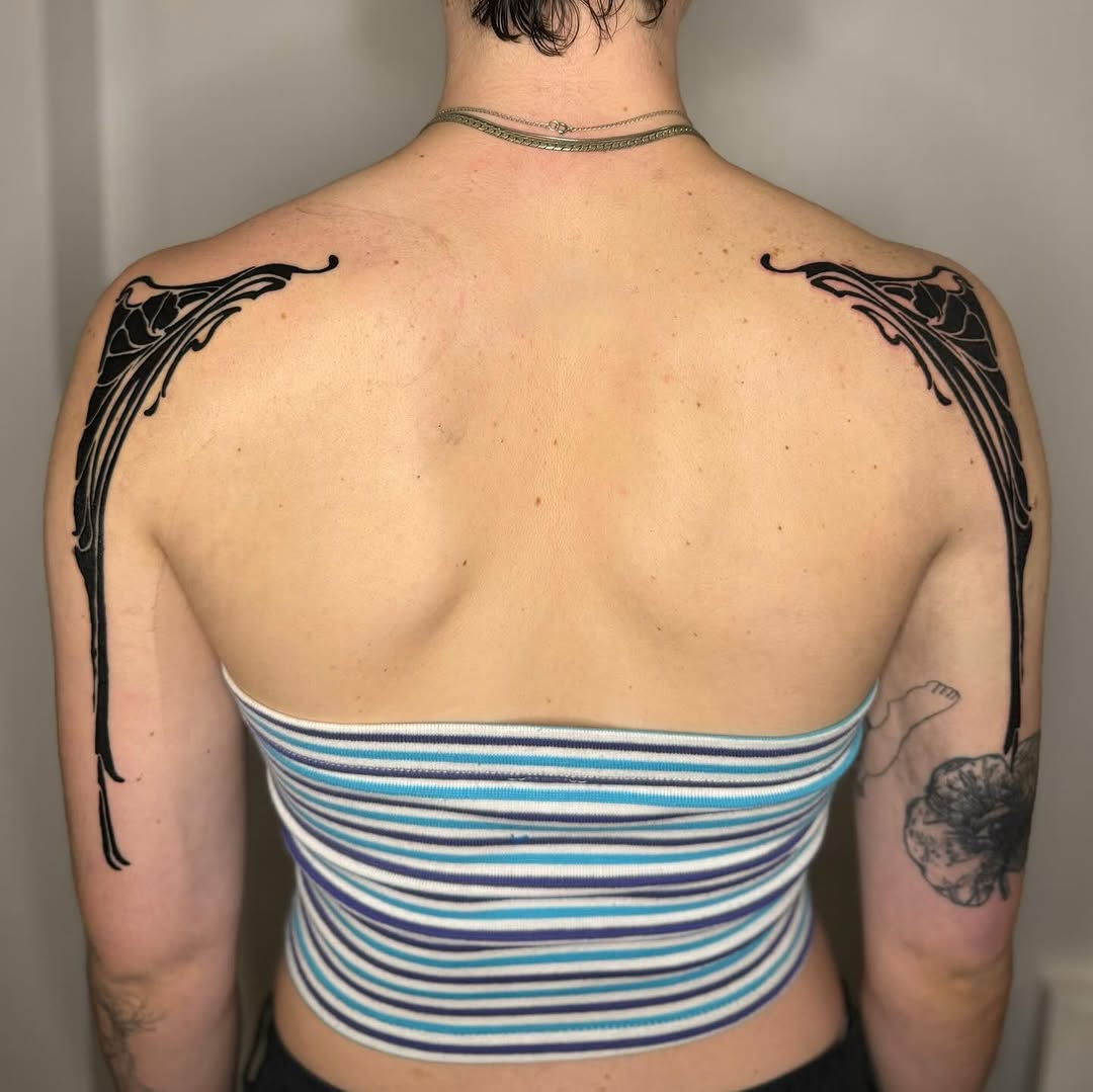 Tattoo by @chr.stophermart.nez — blackwork, ornamental