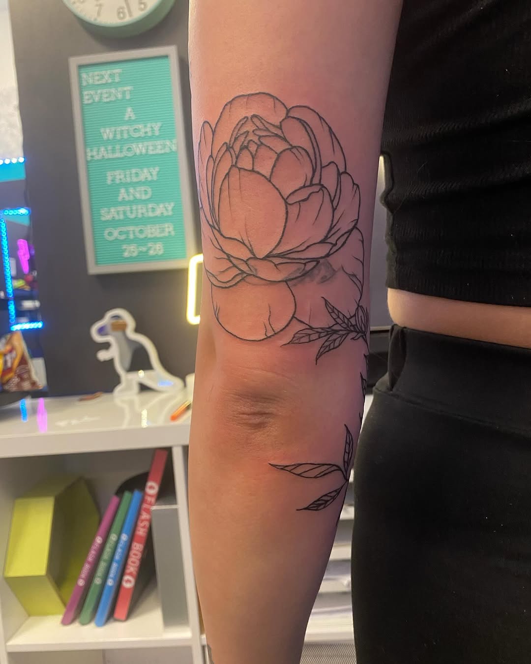 Tattoo by @teslaclementine — fine_line