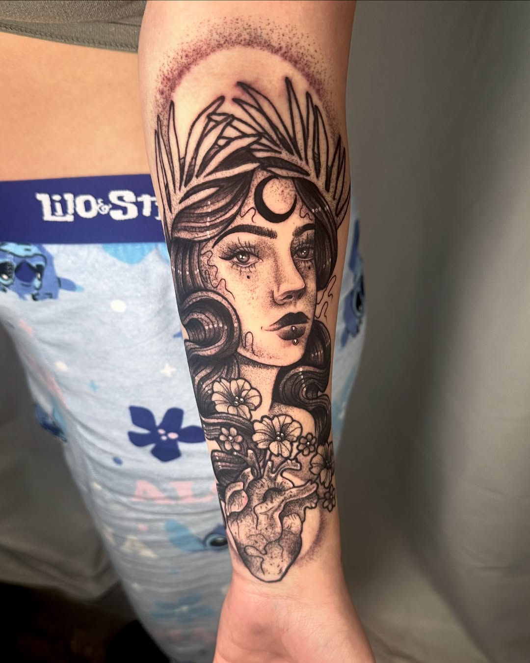 Tattoo by @bumbleknee_tattoos — black_and_grey, dotwork