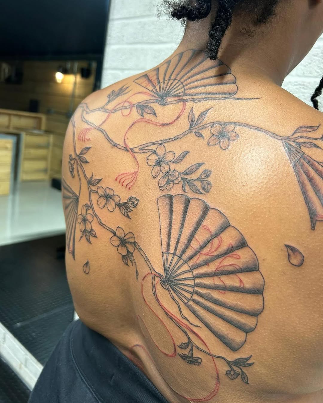 Tattoo by @mozzarellena_tattoos โ japanese_irezumi