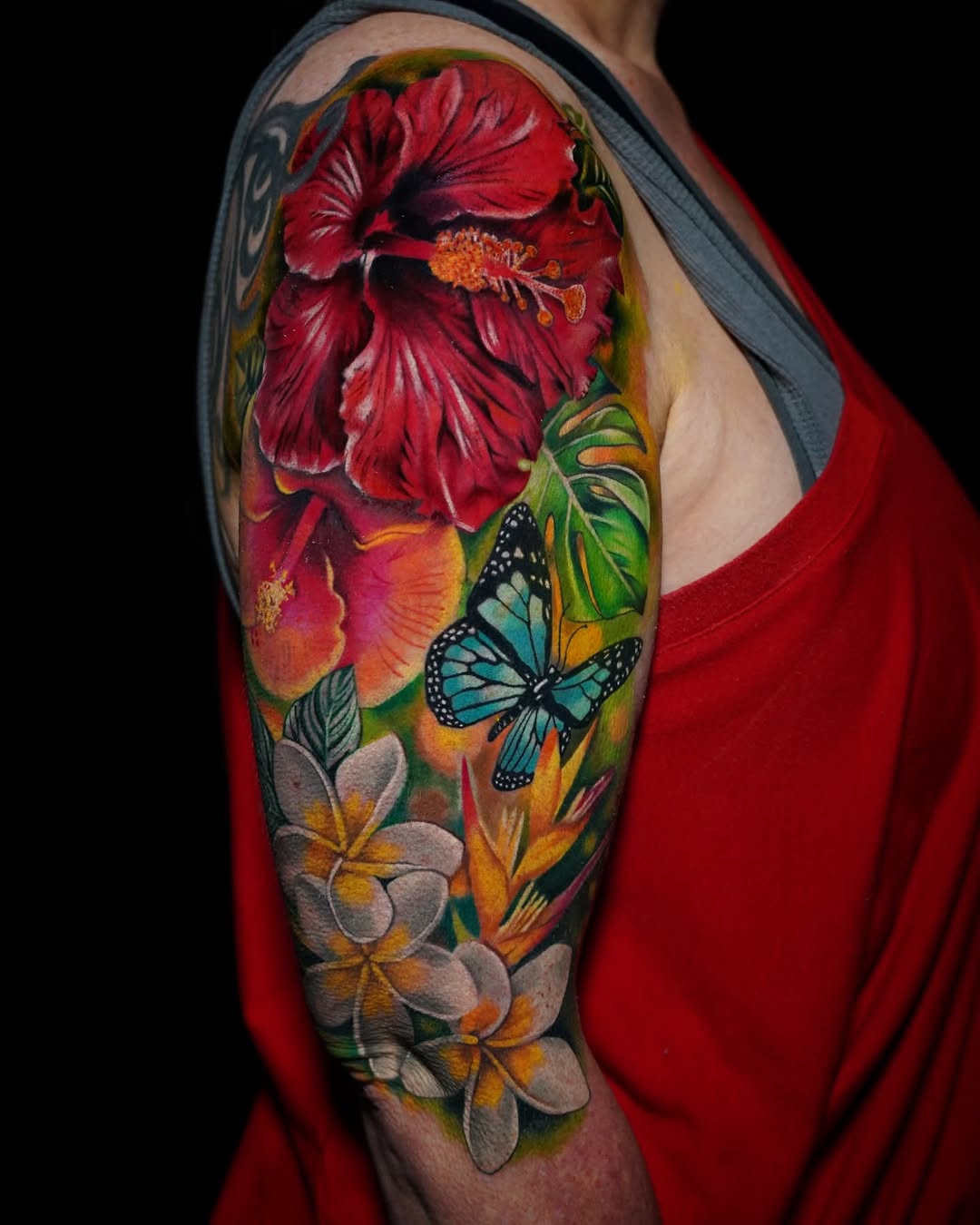 Tattoo by @su.tattoos_ — realism