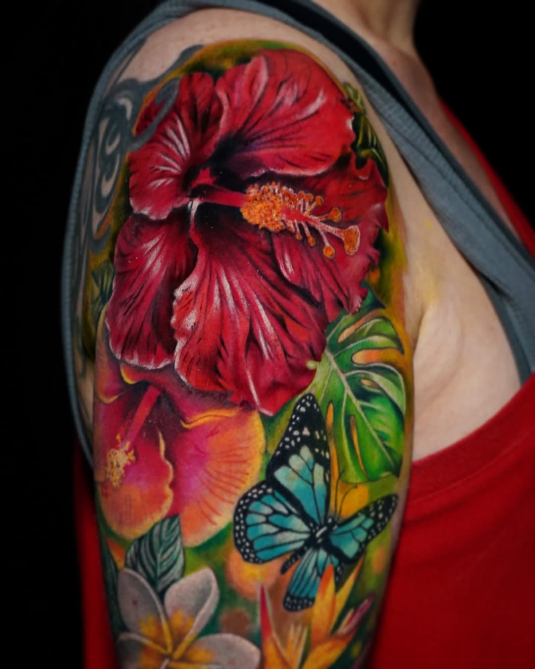 Tattoo by @su.tattoos_ — realism