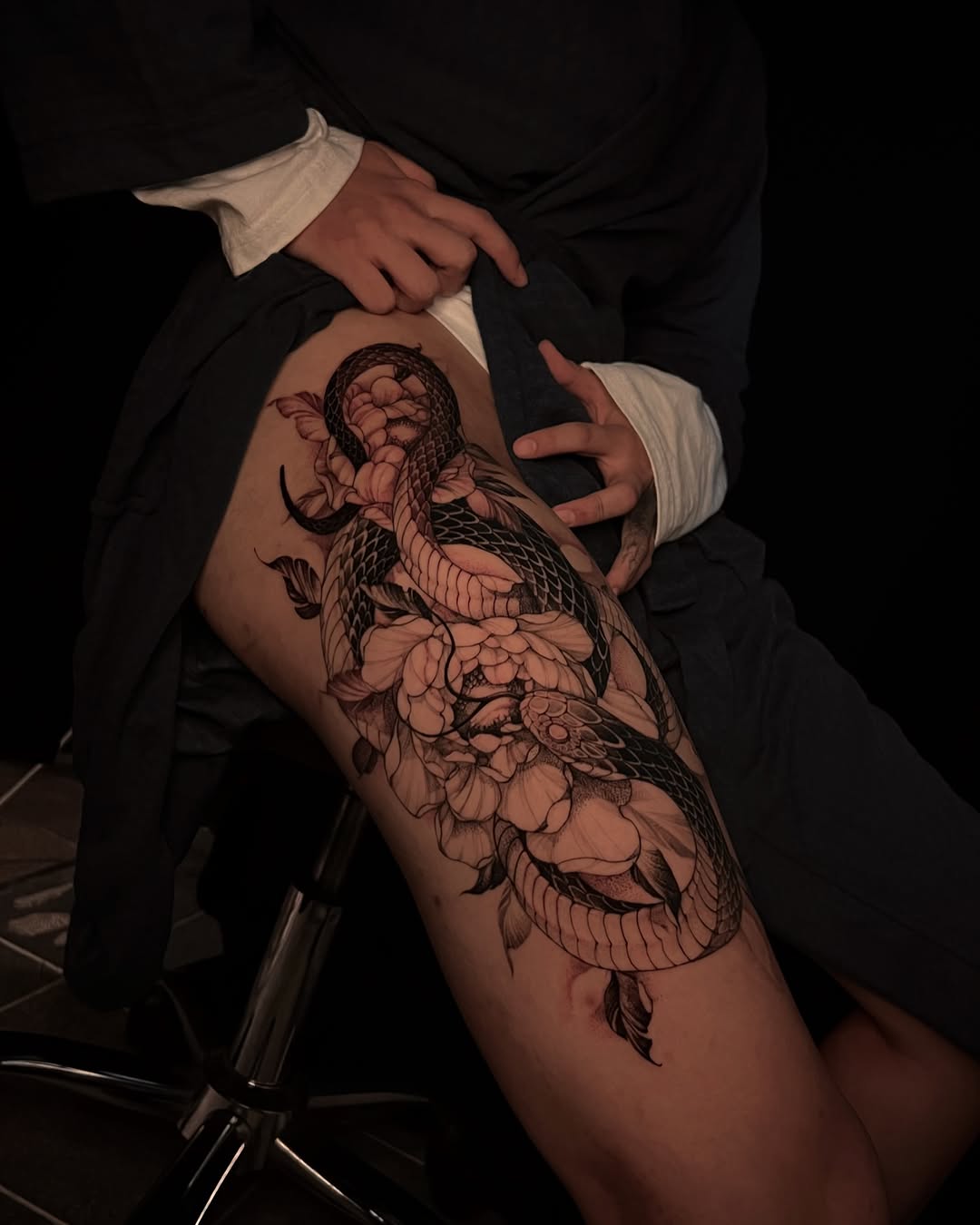 Tattoo by @72_blk — japanese_irezumi, black_and_grey
