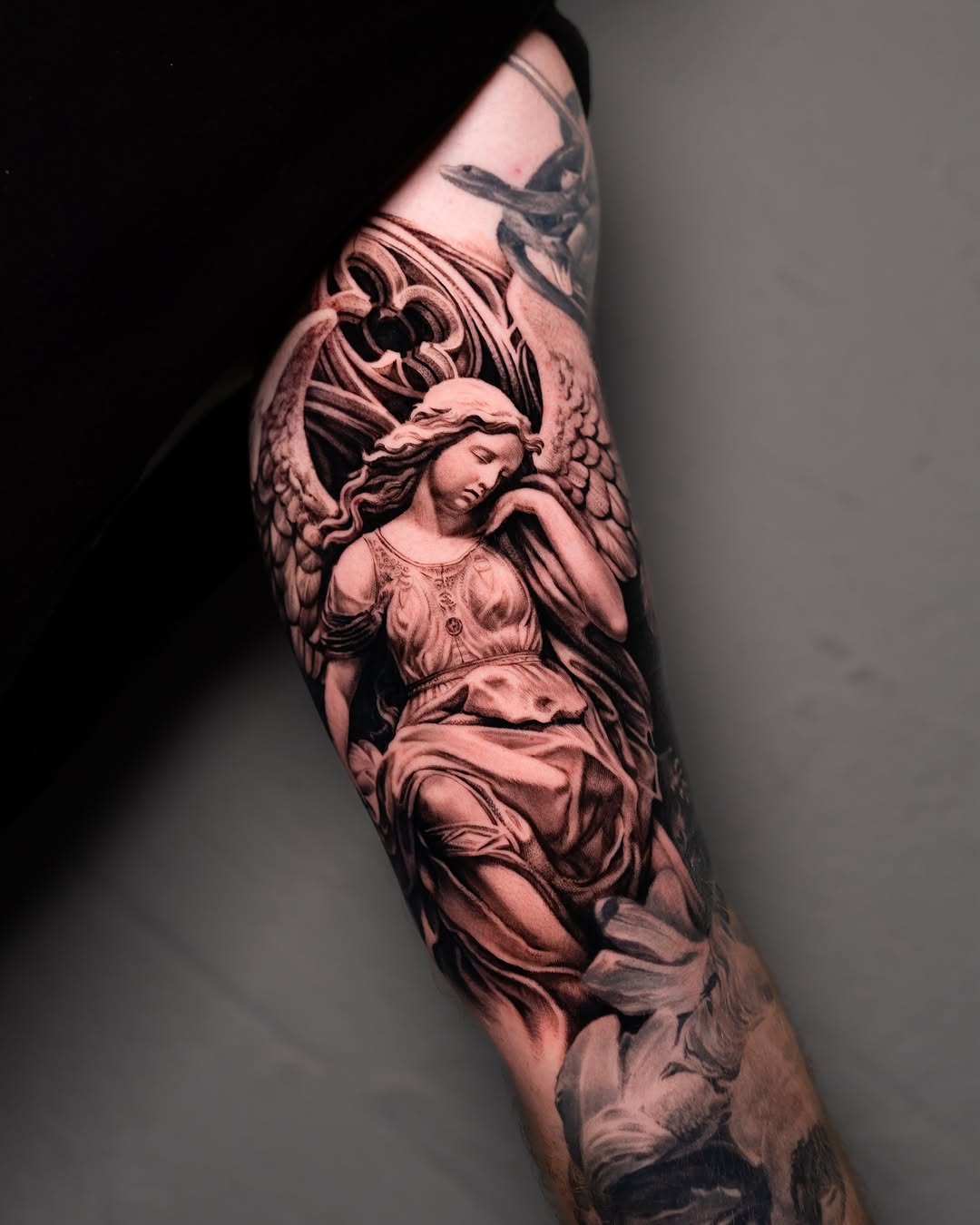 Tattoo by @gionastarace_tattoo โ realism, black_and_grey