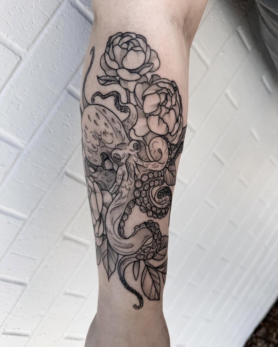 Tattoo by @kaceltattoos — black_and_grey