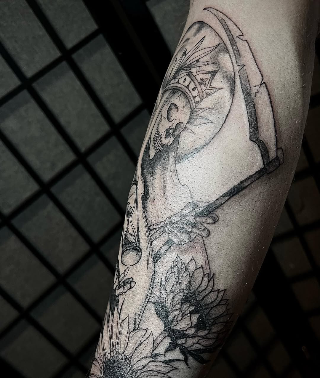 Tattoo by @a.michellearts — black_and_grey, illustrative