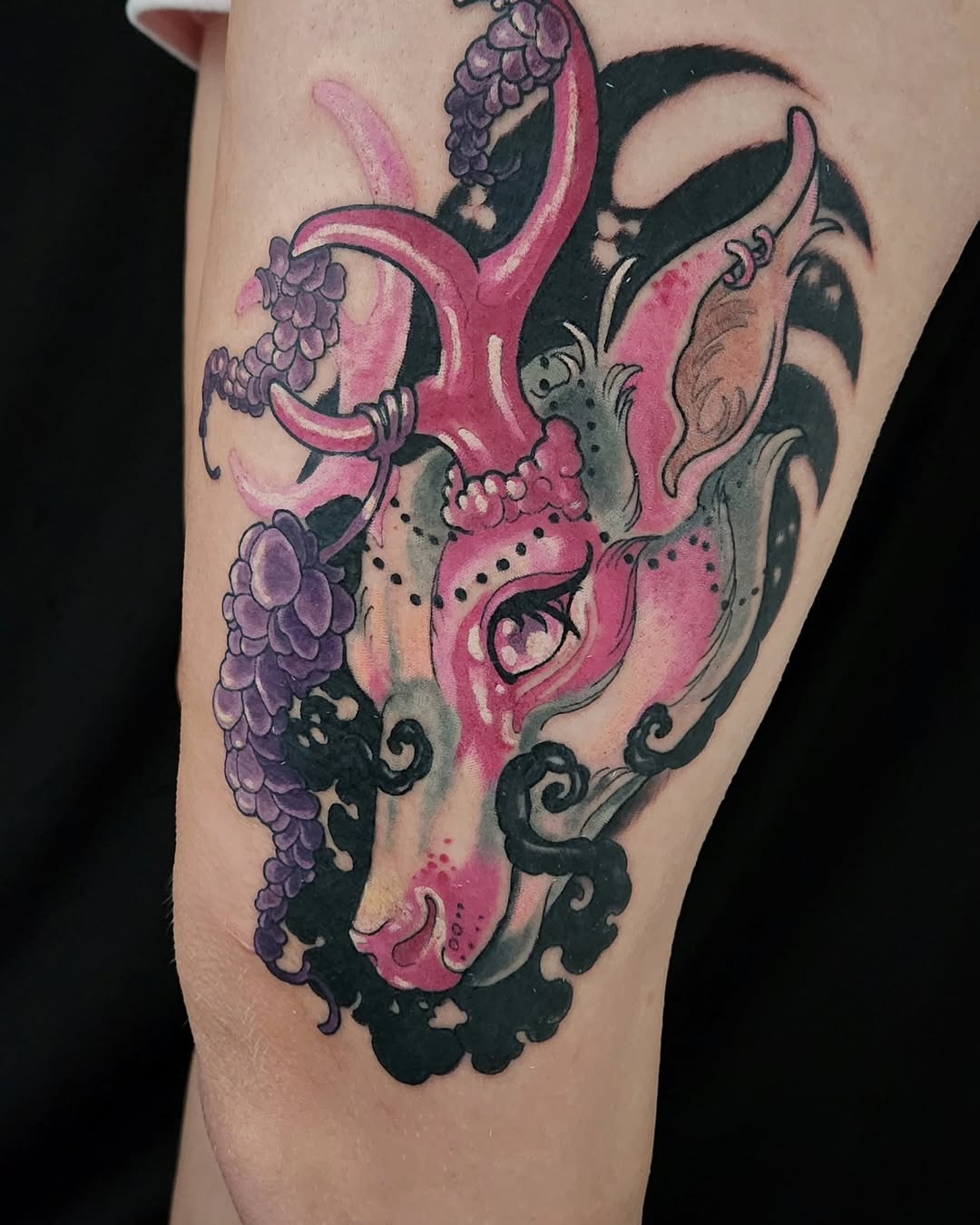 Tattoo by @catharticxchaostattoo โ neo_traditional