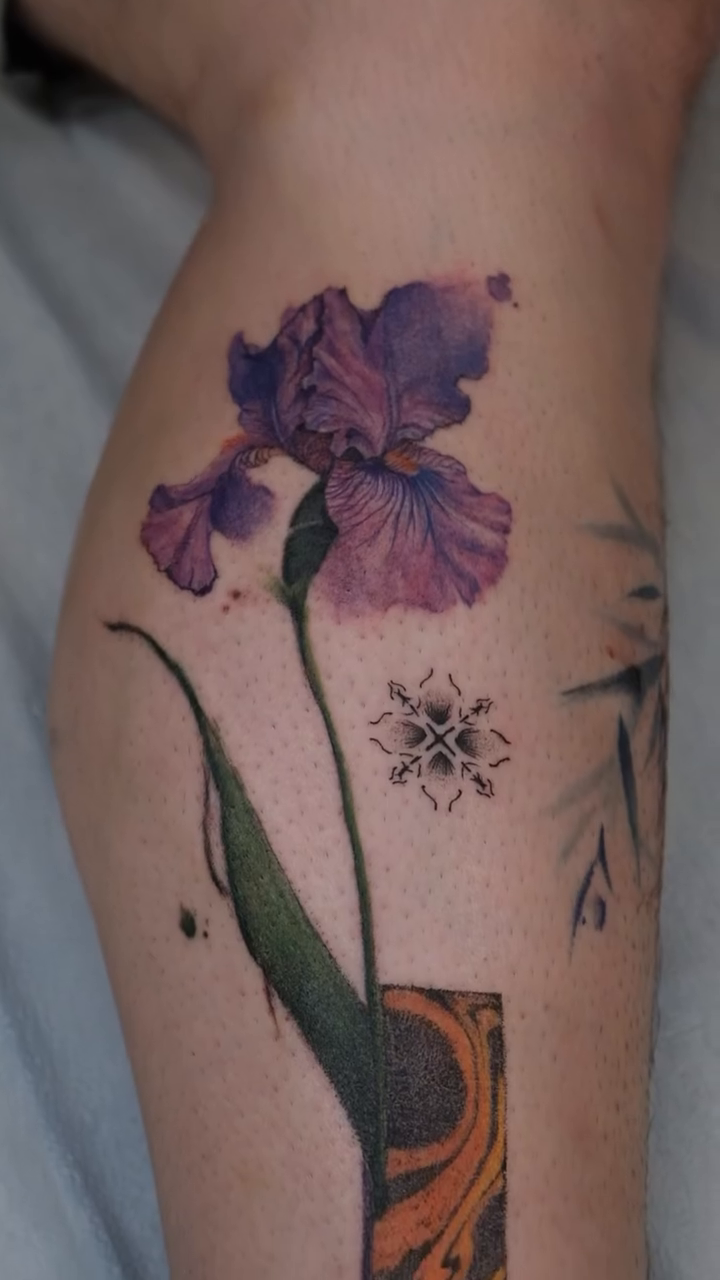 Tattoo by @prawnesthertattoo — realism, watercolor