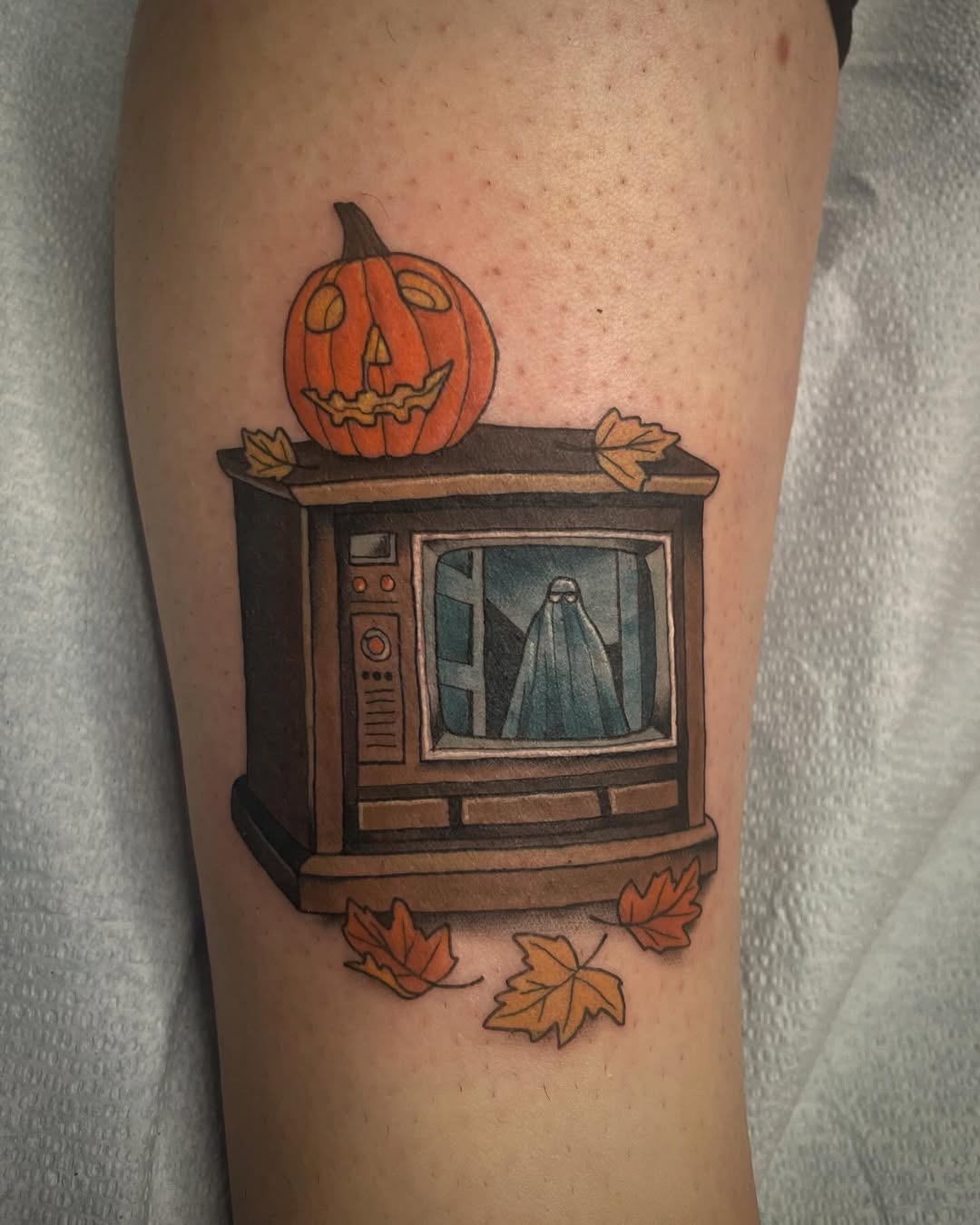 Tattoo by @bisbytattoos โ new_school