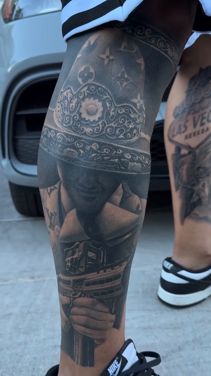 Tattoo by @mariio_iinks — black_and_grey, realism