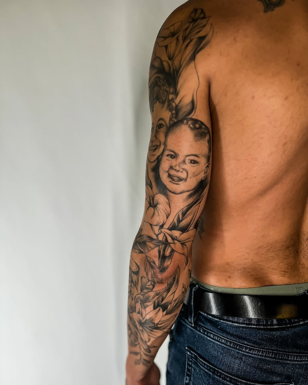 Tattoo by @ameliavogan — realism, black_and_grey