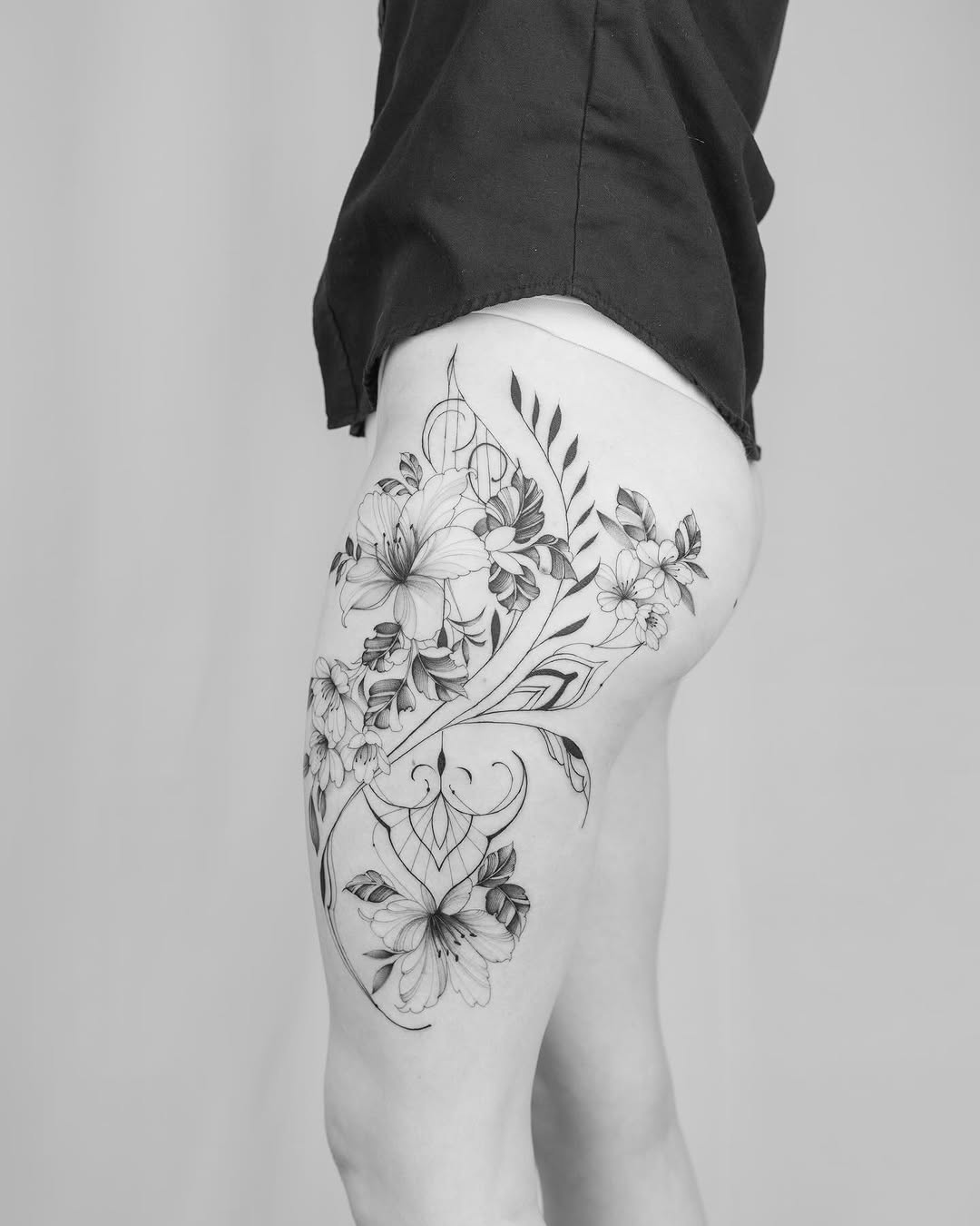 Tattoo by @leo.6tattoo — fine_line, illustrative