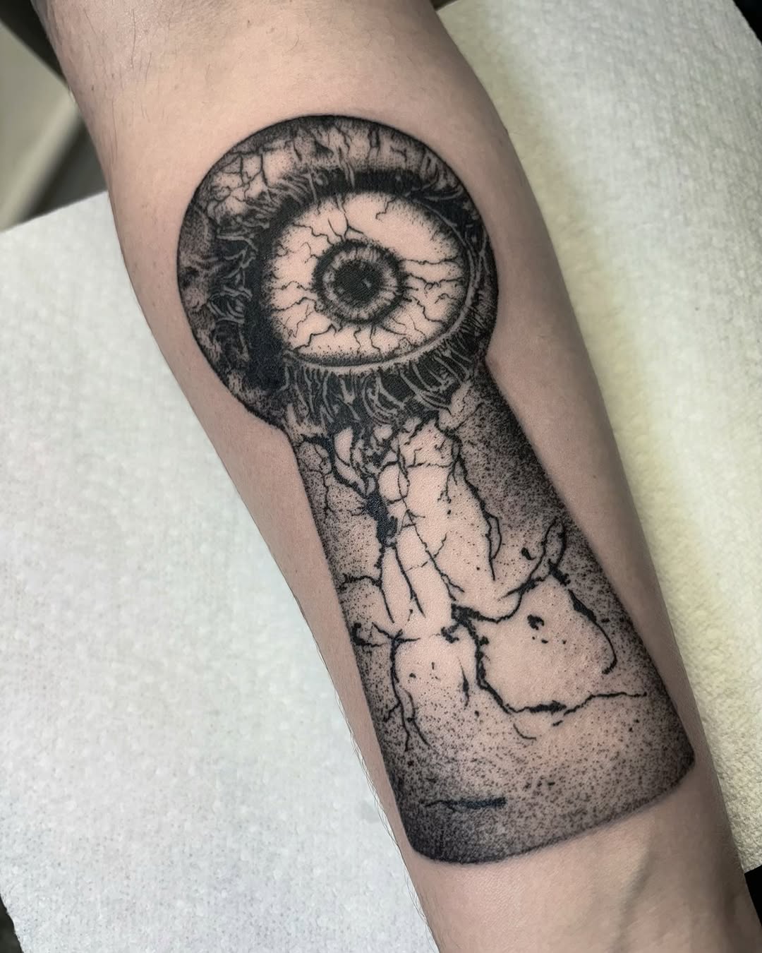 Tattoo by @ayanahtattoos — blackwork, illustrative