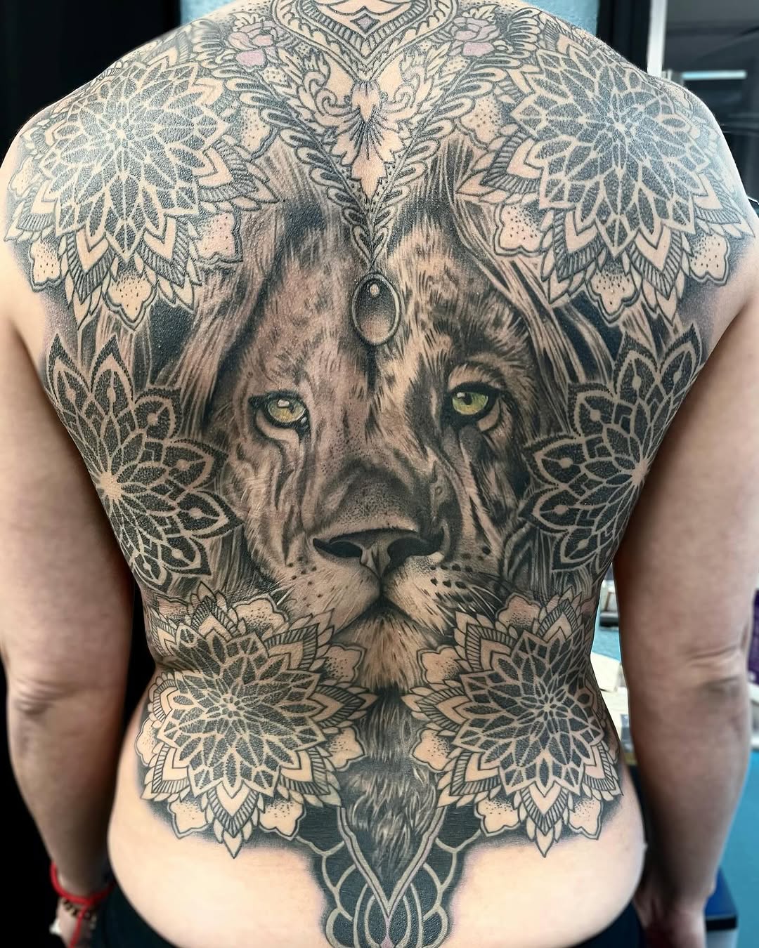 Tattoo by @tattoosbyilona โ realism, ornamental
