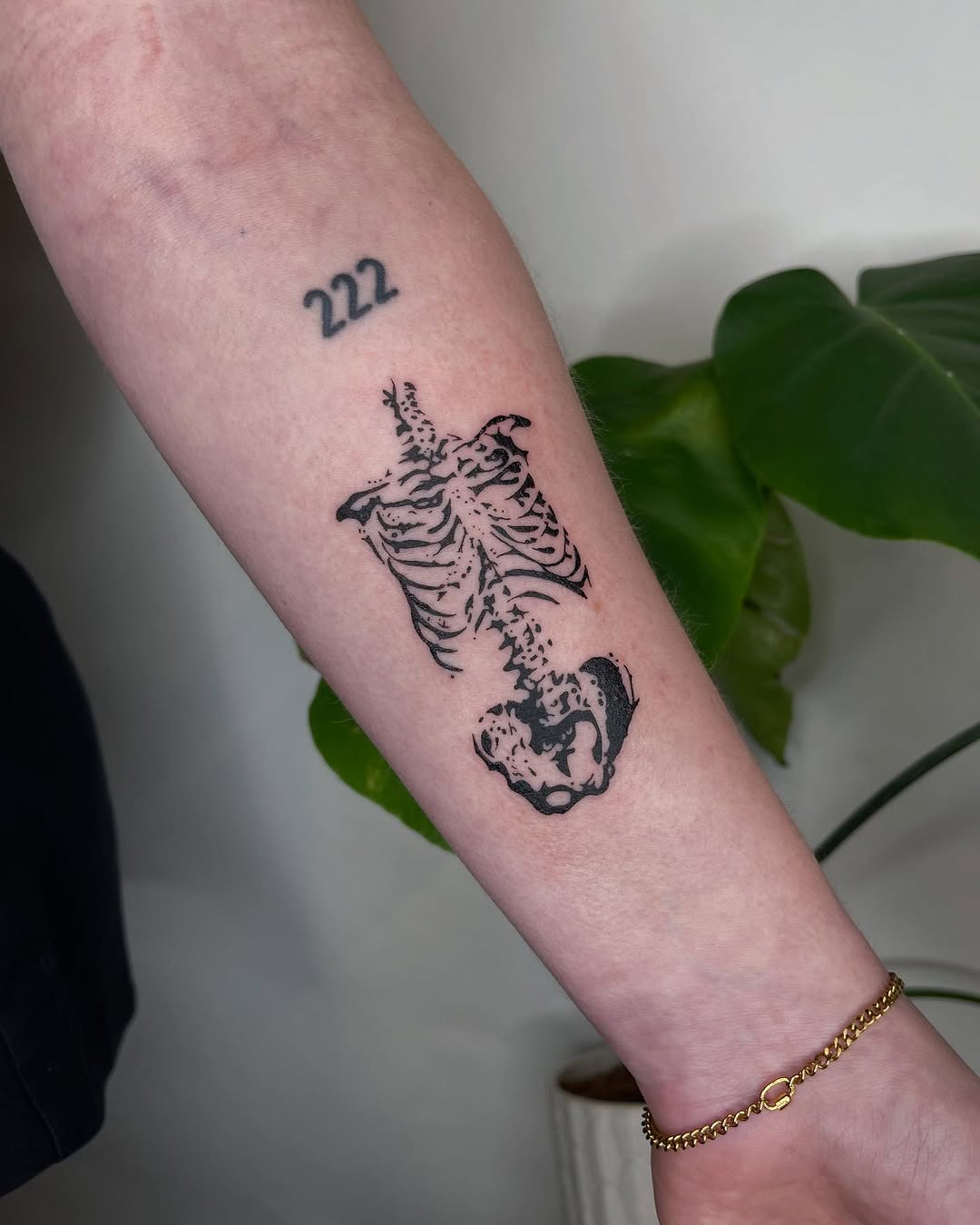 Tattoo by @nicol.ink_ — blackwork