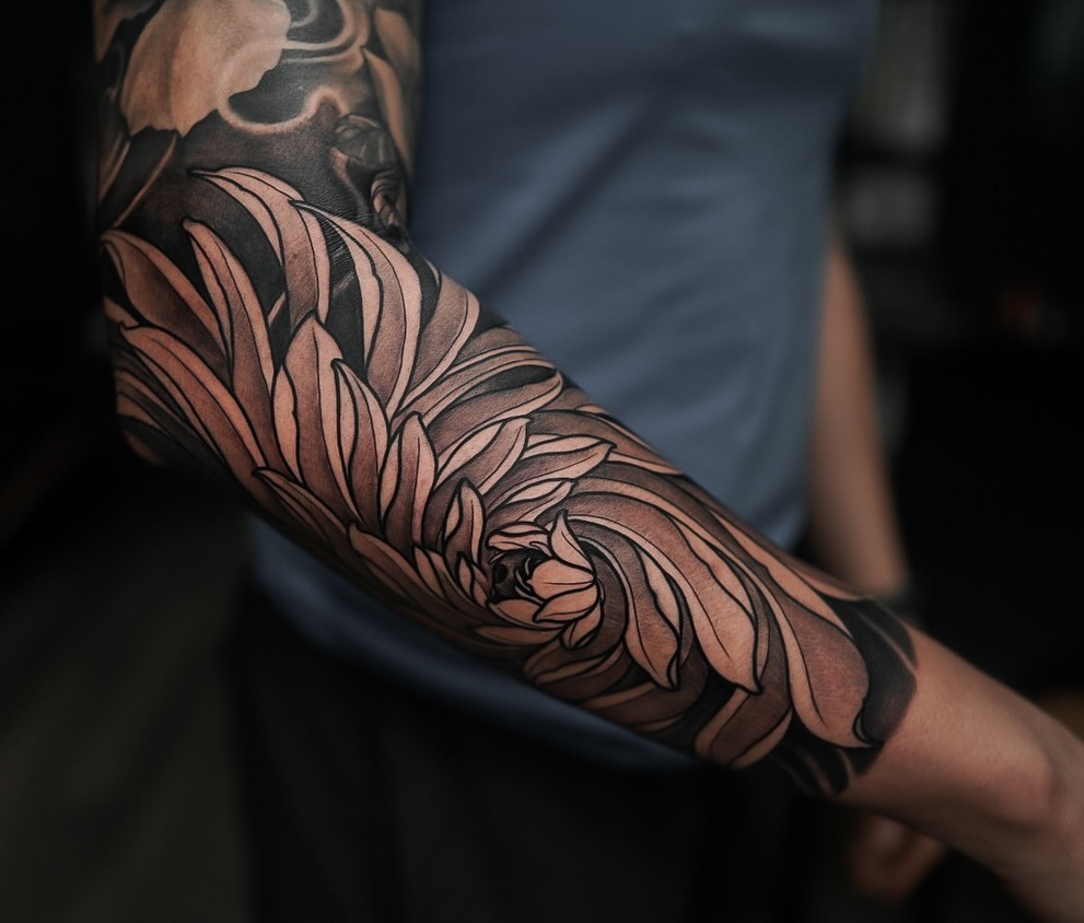 Tattoo by @jdmroxy_24 โ japanese_irezumi, black_and_grey